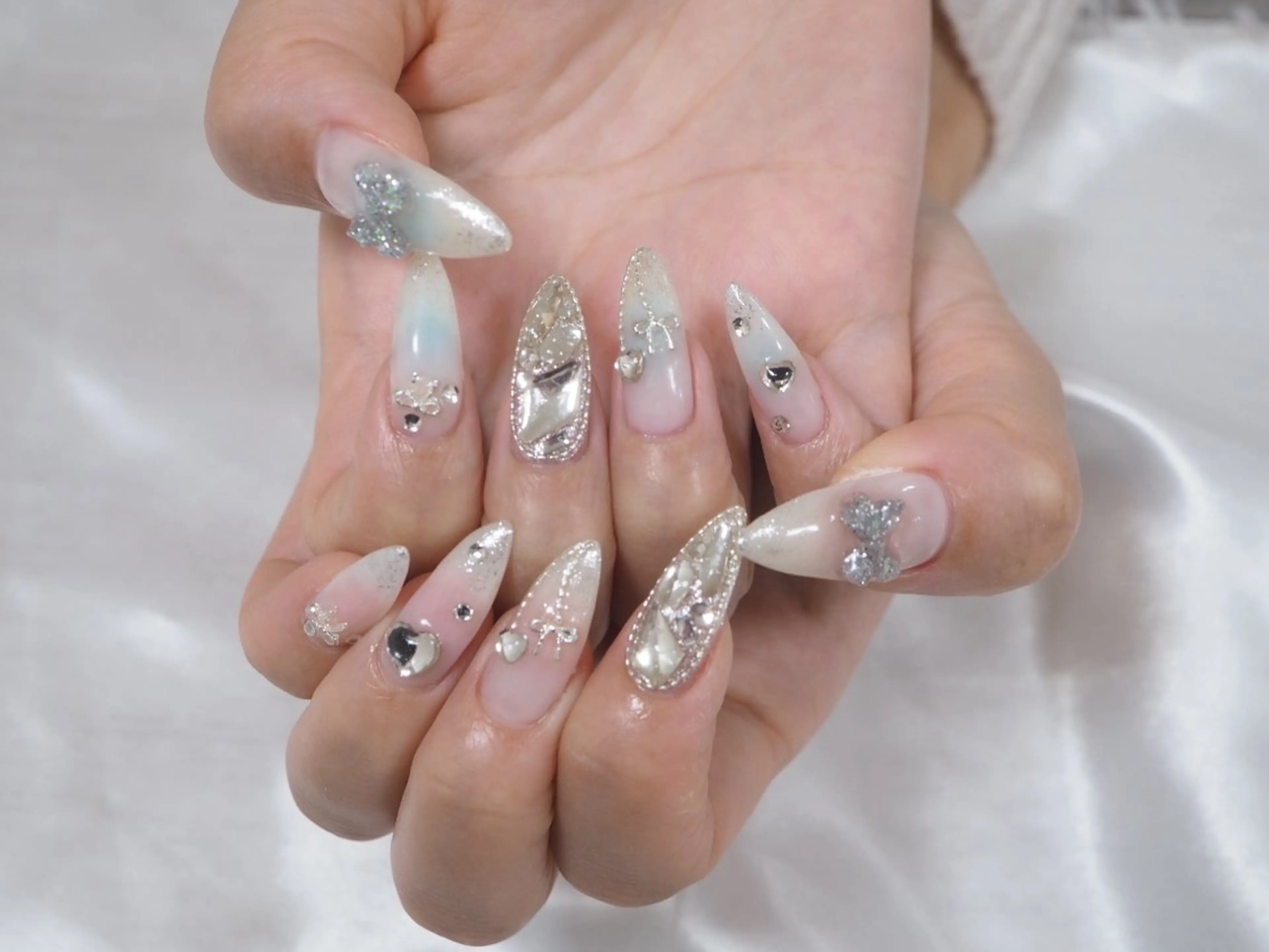 ネイル ハンドネイル 中江 彩芽のネイルデザイン