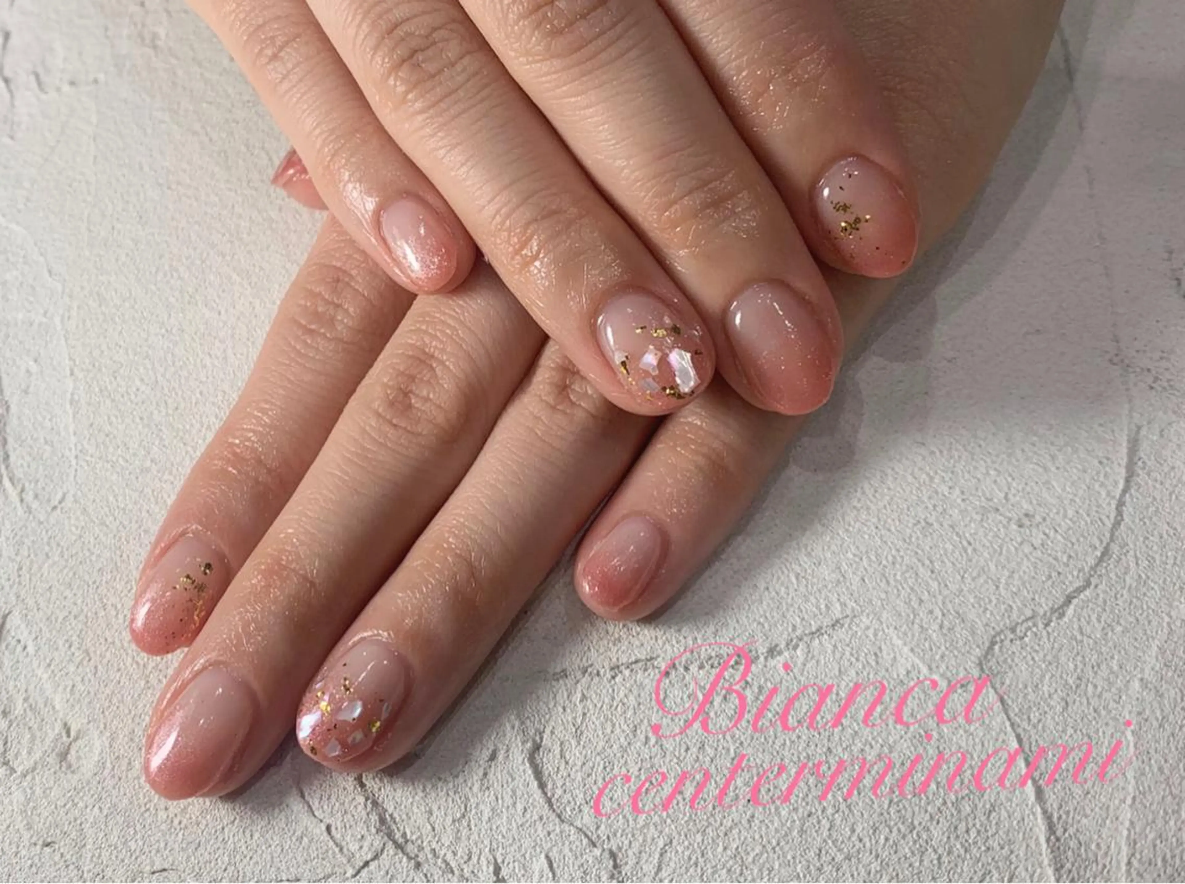 ネイル グラデーション ラメ(グリッター) ラメグラデーション ハンドネイル Bianca KIKUTIHARAのネイルデザイン