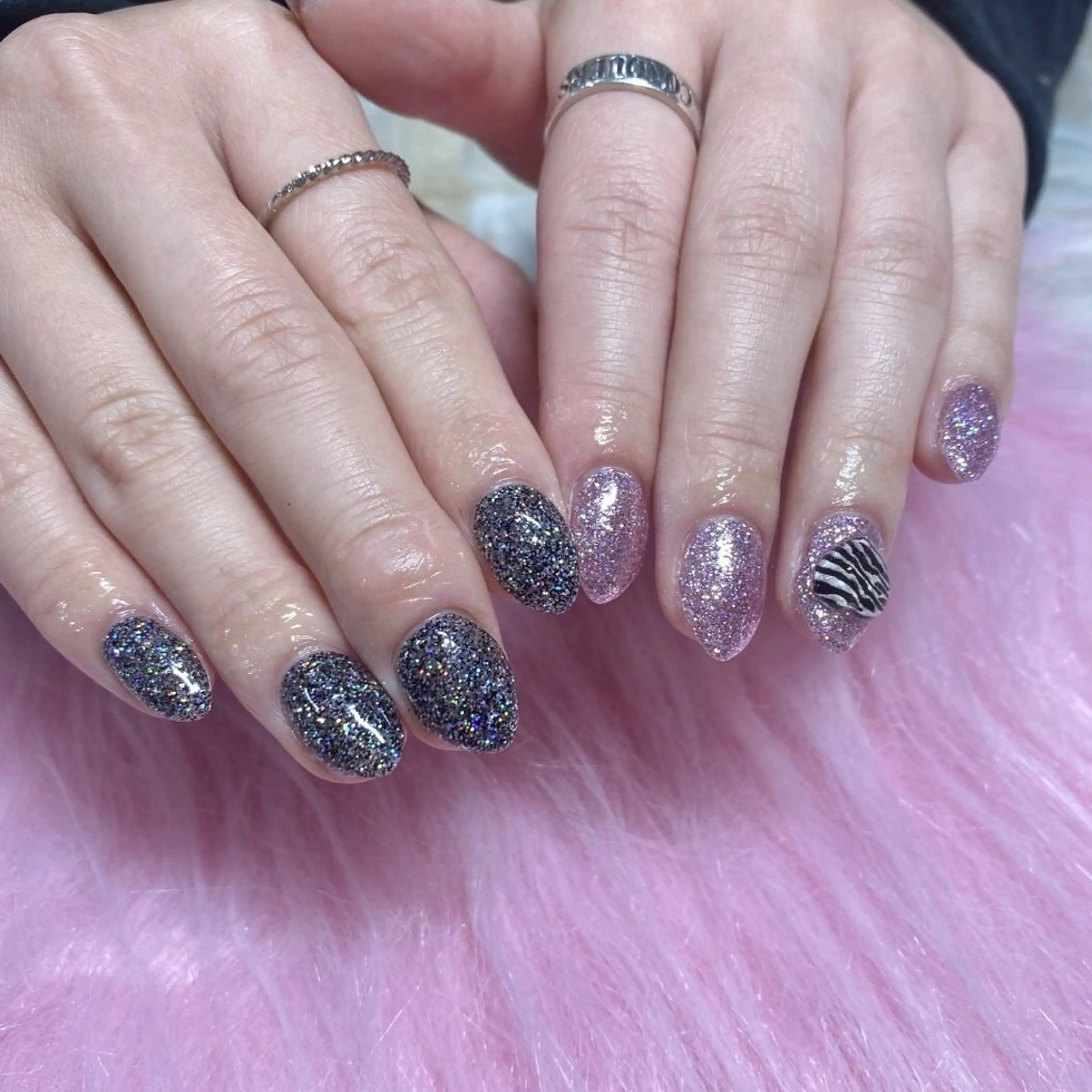 ネイル 長さ出し フレンチネイル ジェルネイル グラデーション ハート ハンドネイル フットネイル ハンドケア Nail&eye Belire 新宿のネイルデザイン