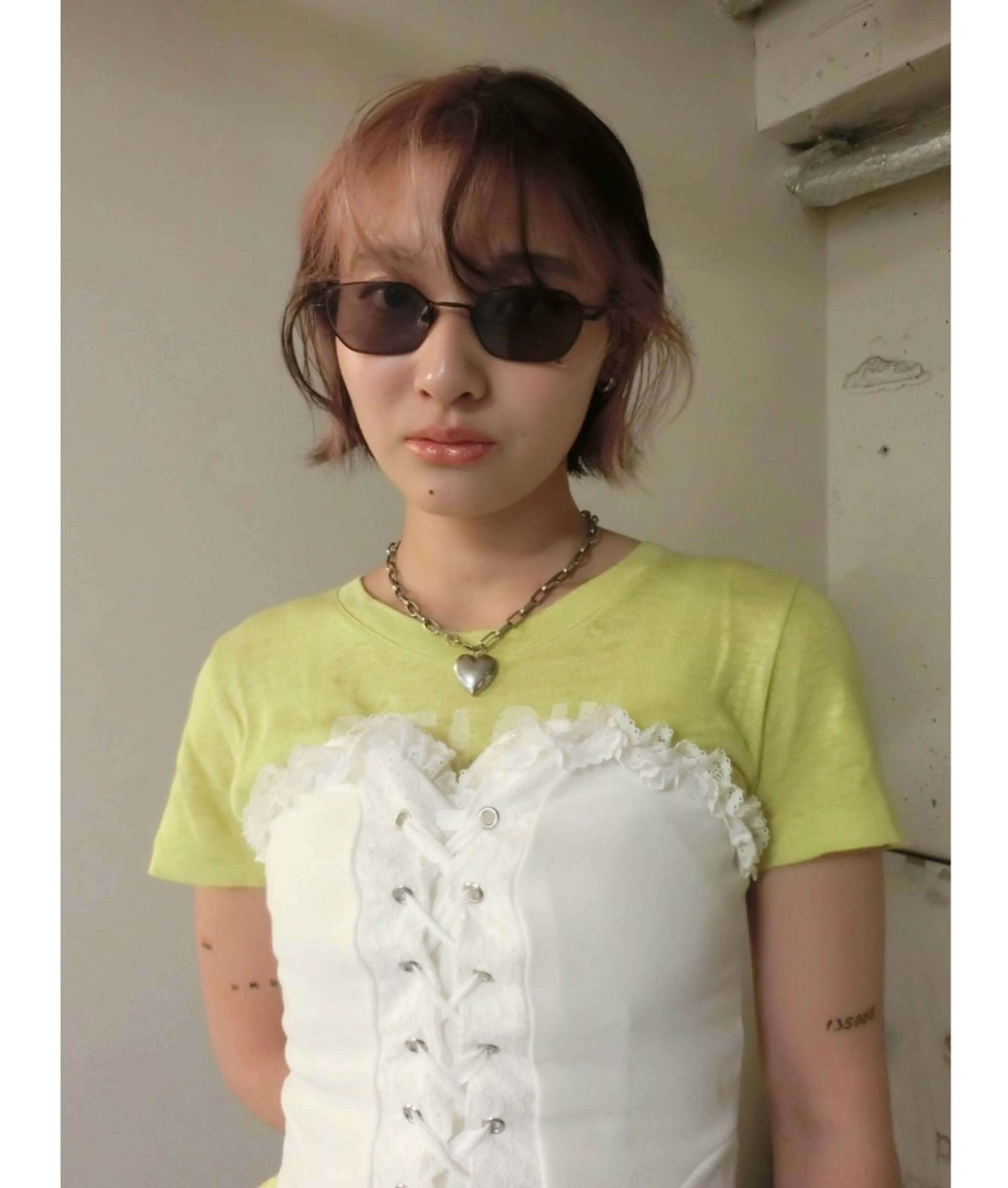 ミディアム カラー ハッシュカット/ MAYAのヘアスタイル