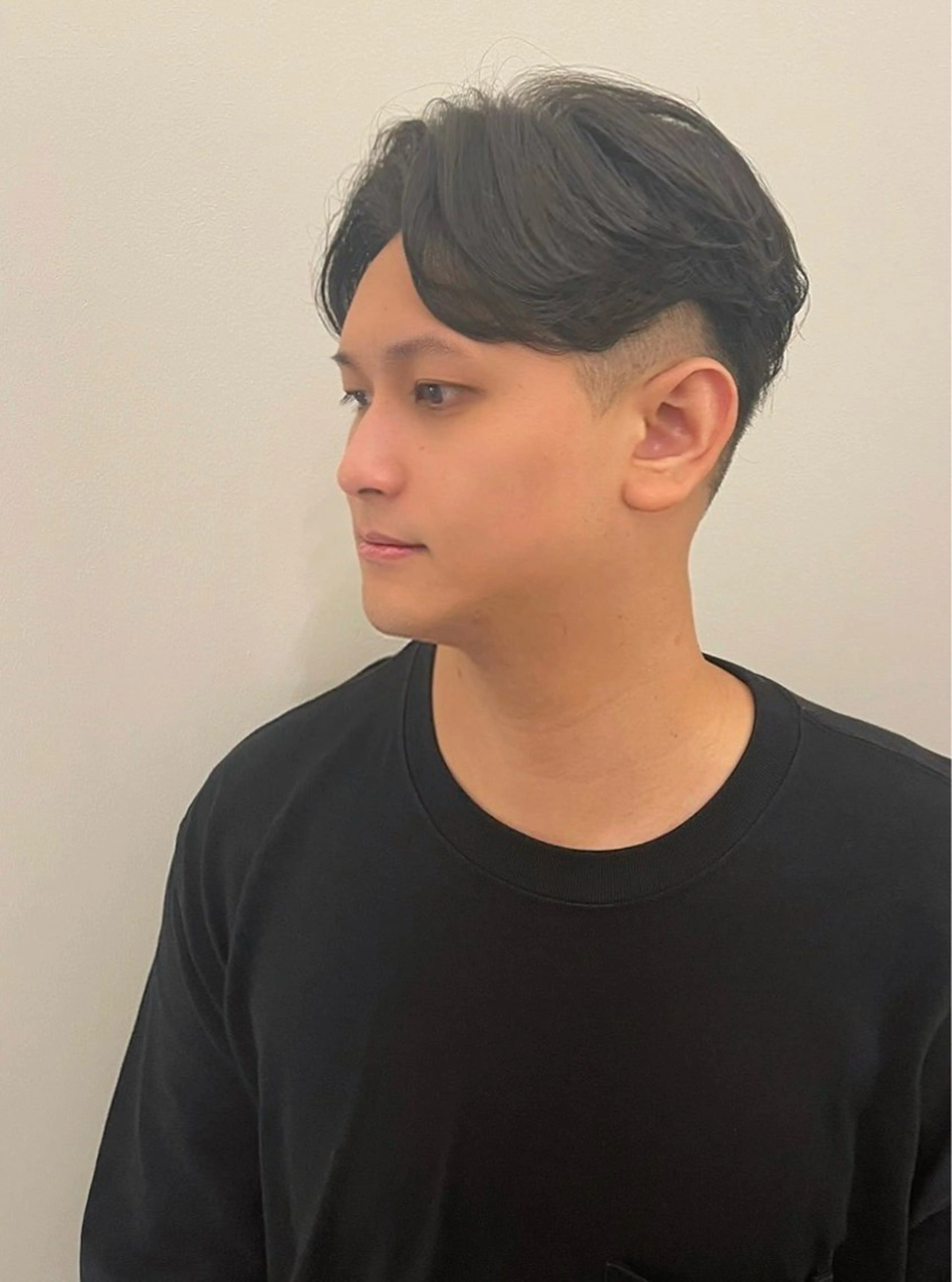 ショート パーマ メンズ センターパート カット パーマ ニュアンスカラー🫧 加納のヘアスタイル