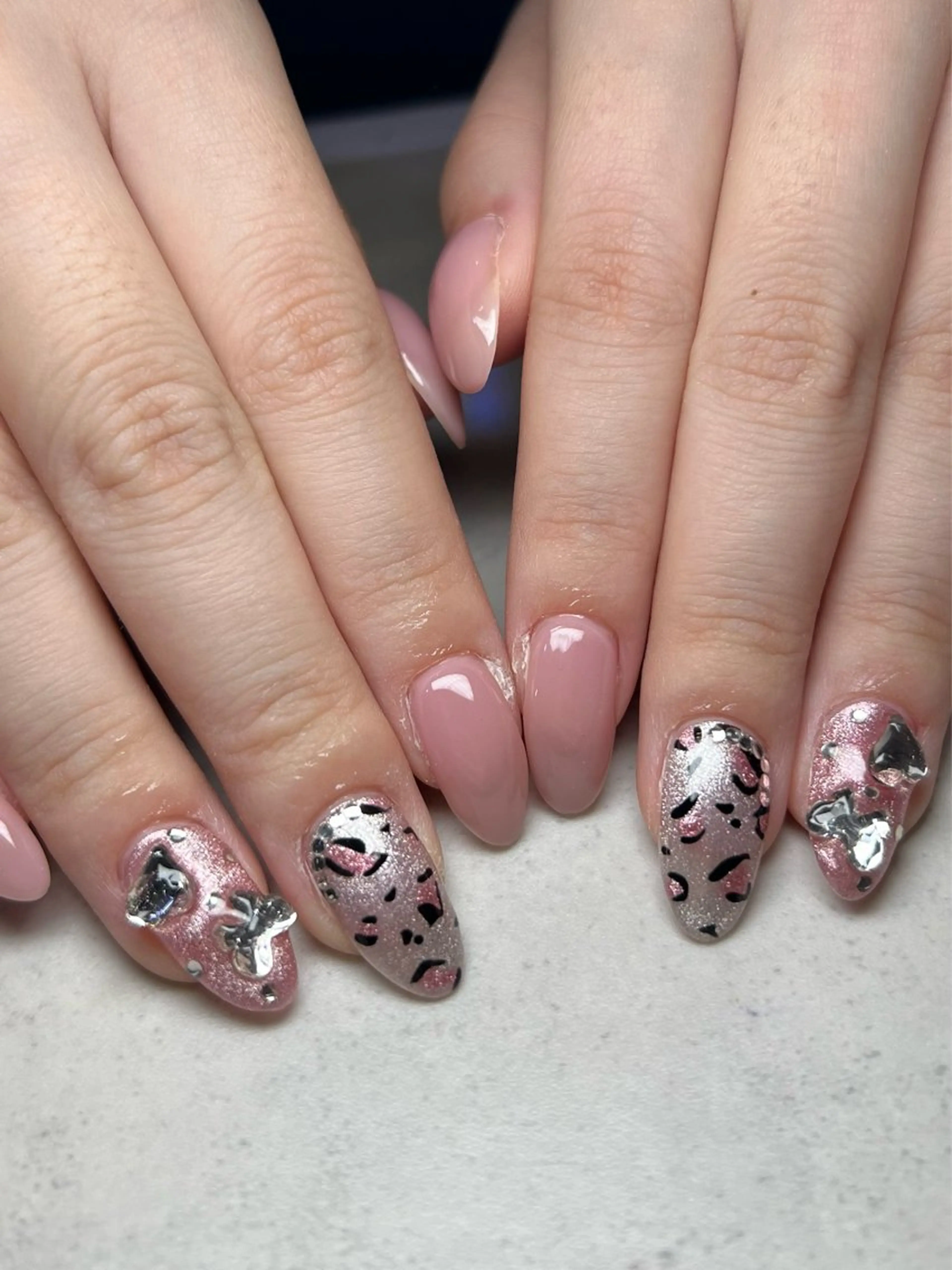 ネイル elu船橋 karenのネイルデザイン