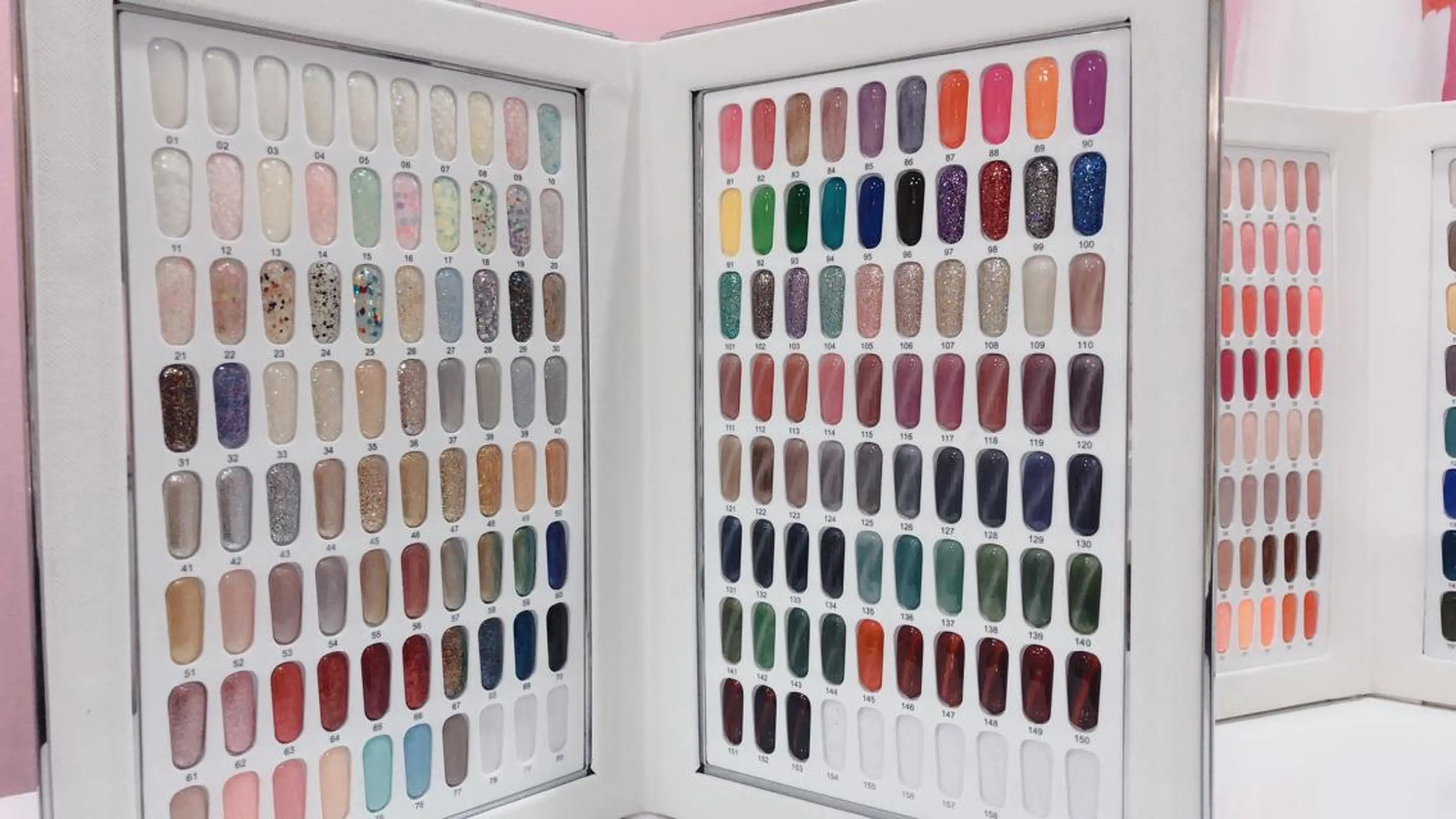 ネイル エムズ エムズのマツエク・マツパデザイン