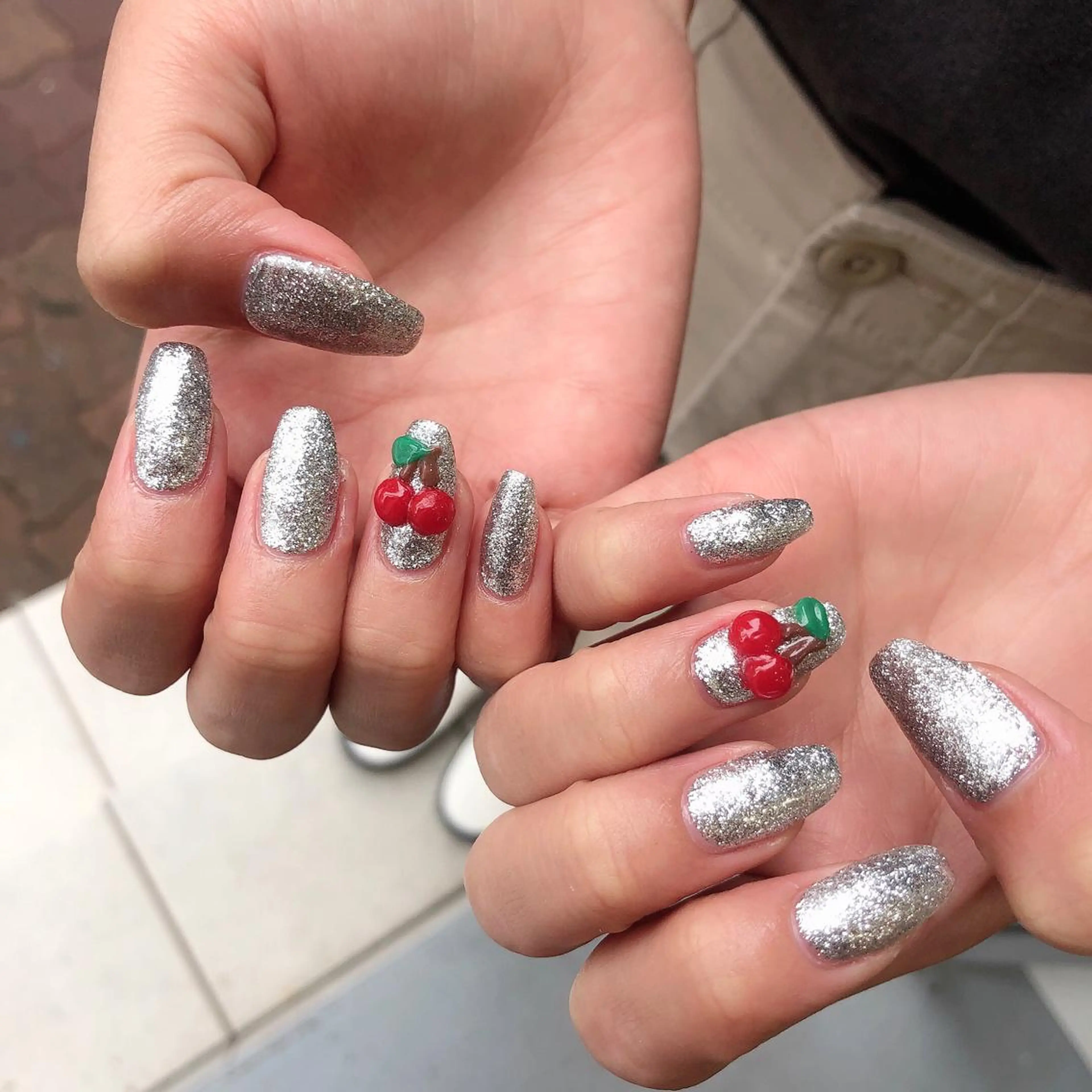 ロング カラー ヘアアレンジ キッズ ネイル マツエク・マツパ 福田 加奈のネイルデザイン