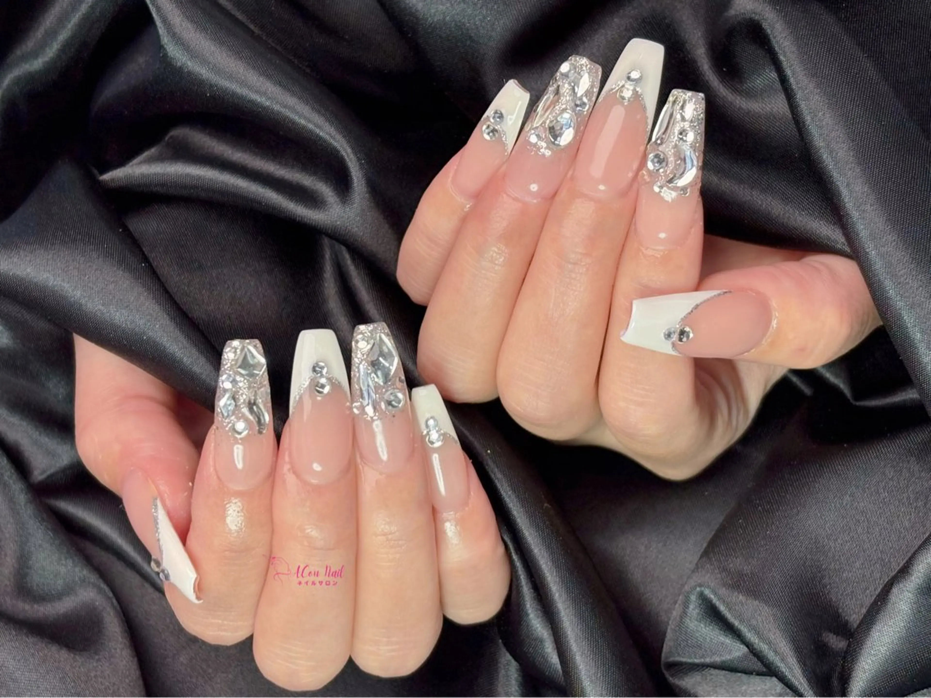 ネイル 桜ネイル 長さ出し フラワーネイル フレンチネイル ジェルネイル ハンドネイル AConNailSalon所属・ACon NailSalonのネイルデザイン