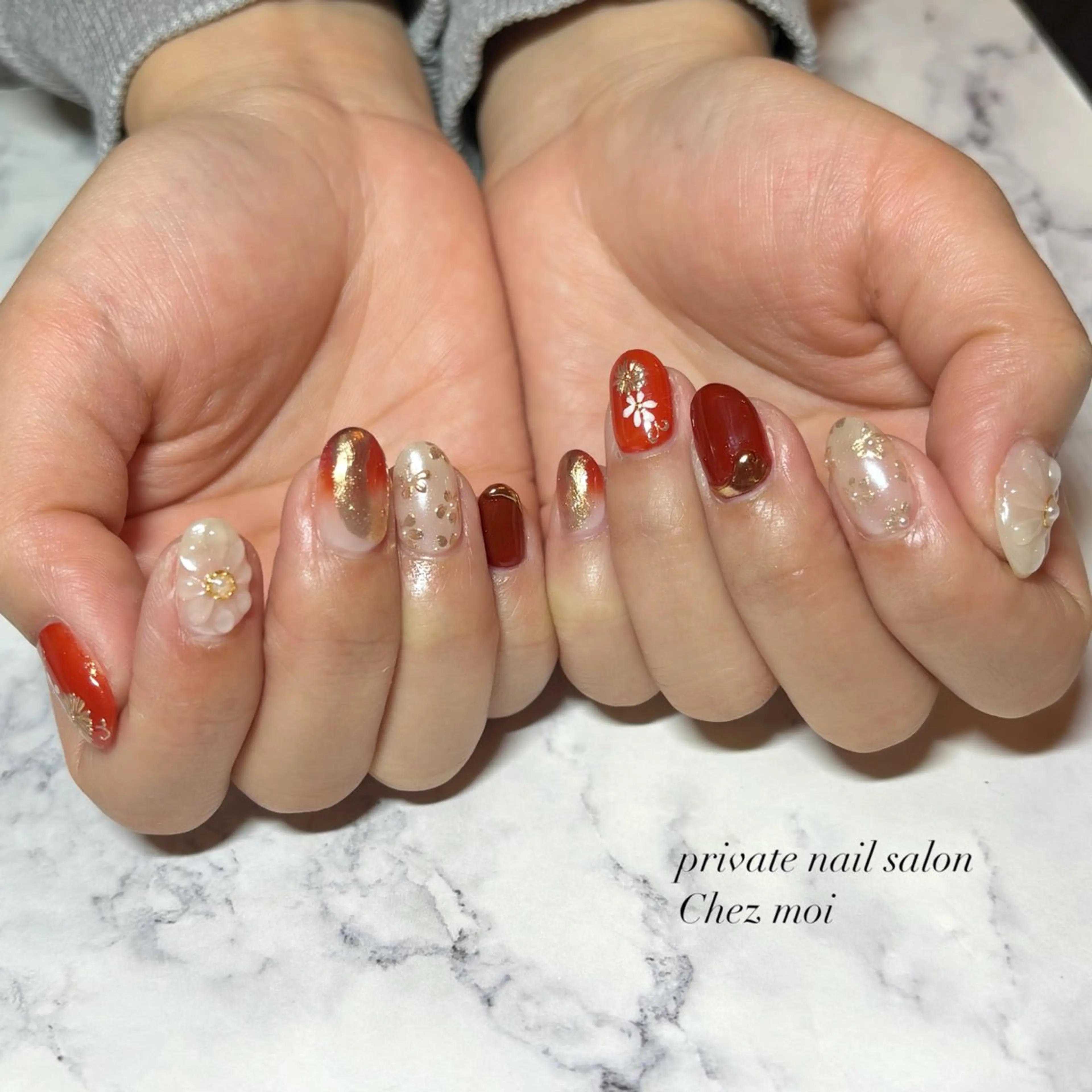 ネイル 成人式 KOMINE TOMOKOのネイルデザイン