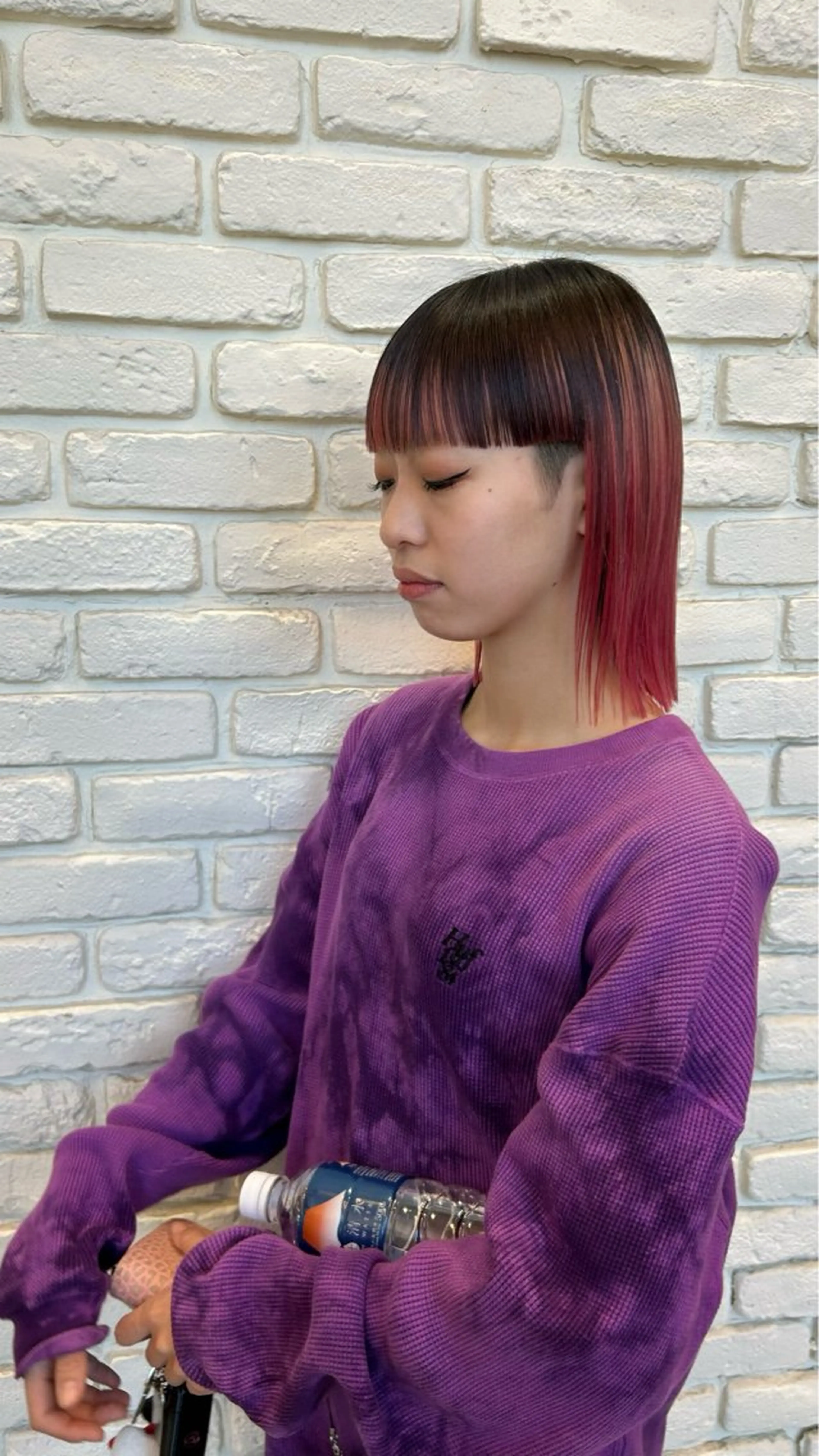 ミディアム ルプラボウ  藤原 千紗のヘアスタイル