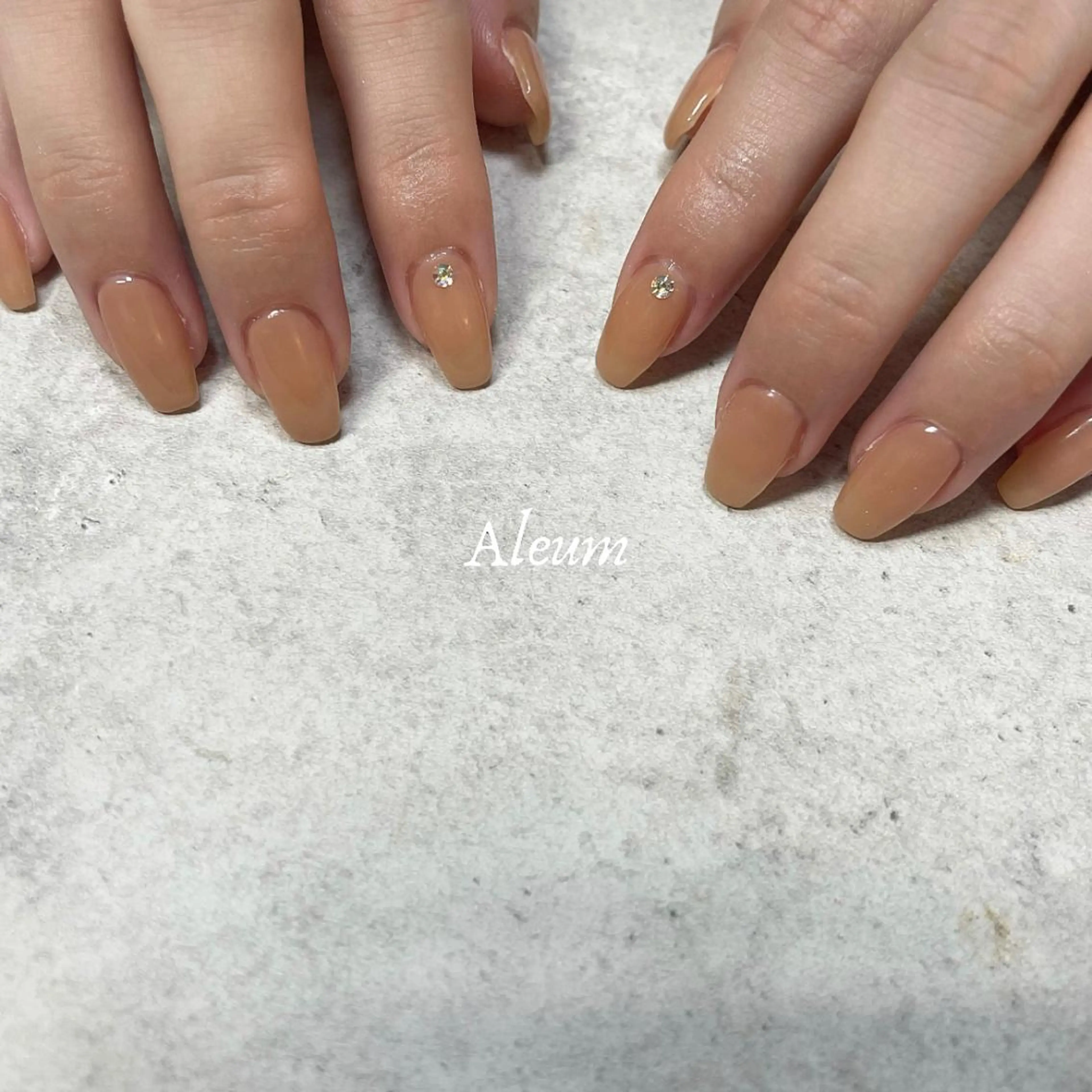 ネイル ストーンネイル ハンドネイル Aleum所属・Nail Salon Aleumのネイルデザイン