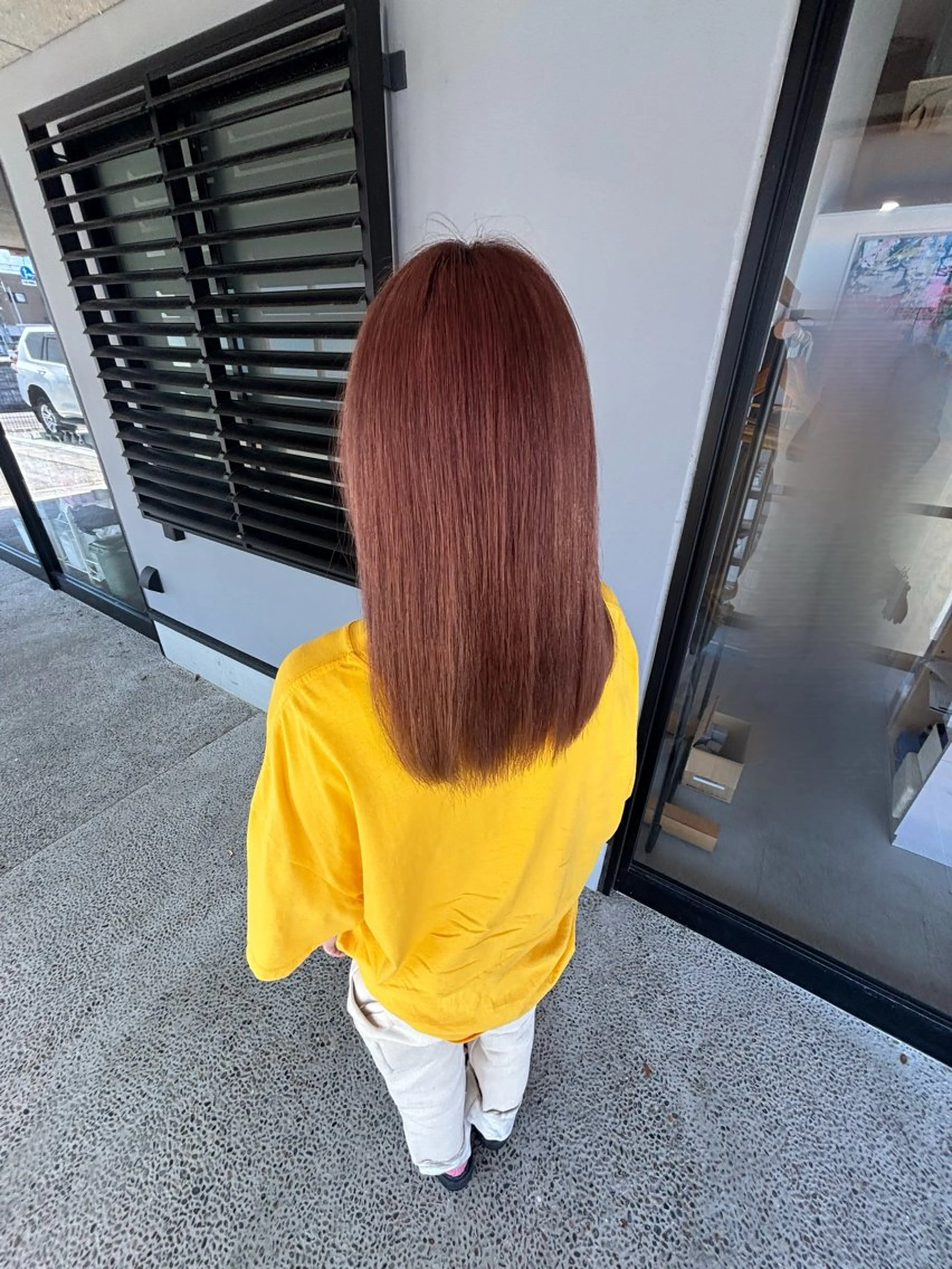 セミロング ヘアカラー 西川 璃乃朱のヘアスタイル