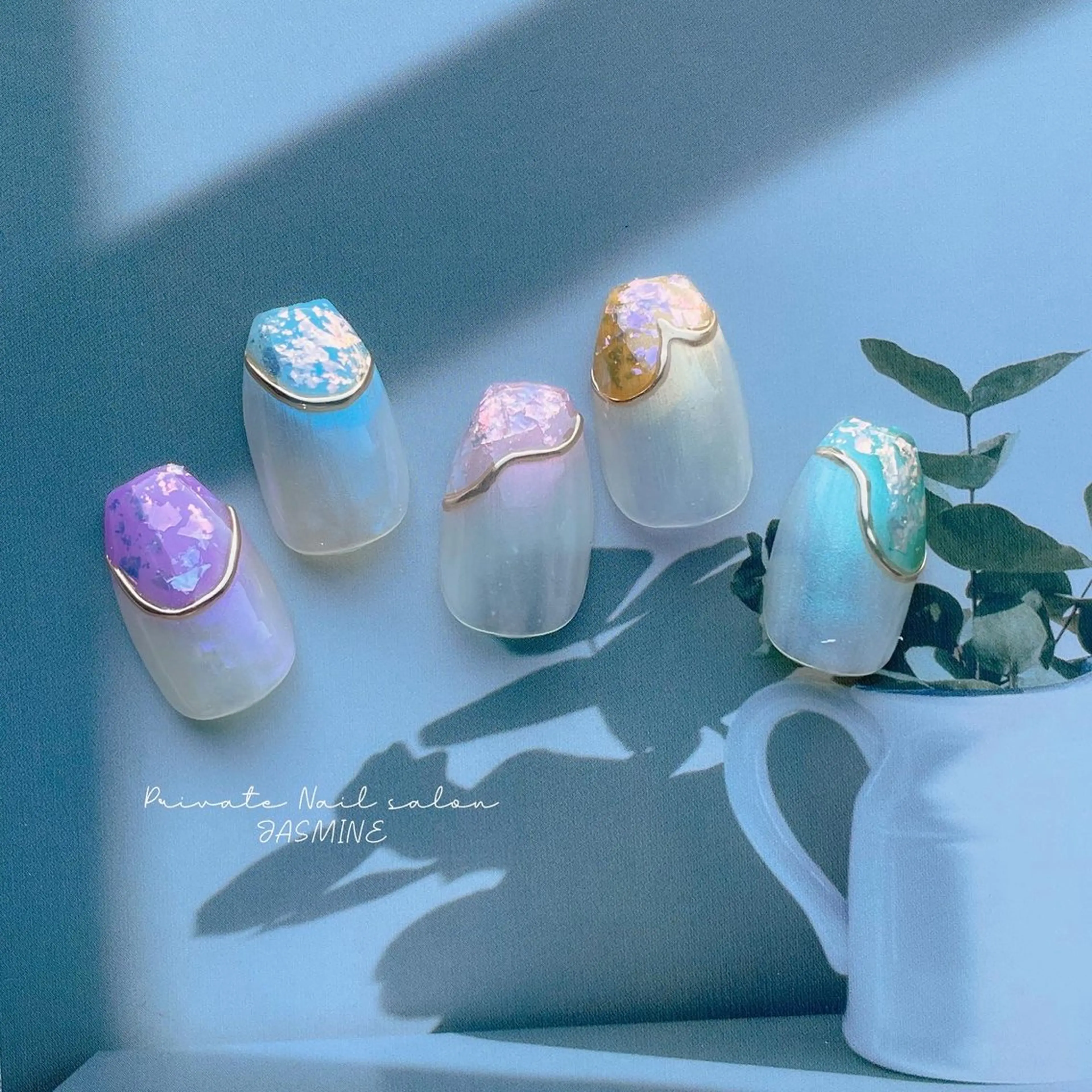 ネイル オーロラネイル ミラーネイル Nail salon JASMINEのネイルデザイン