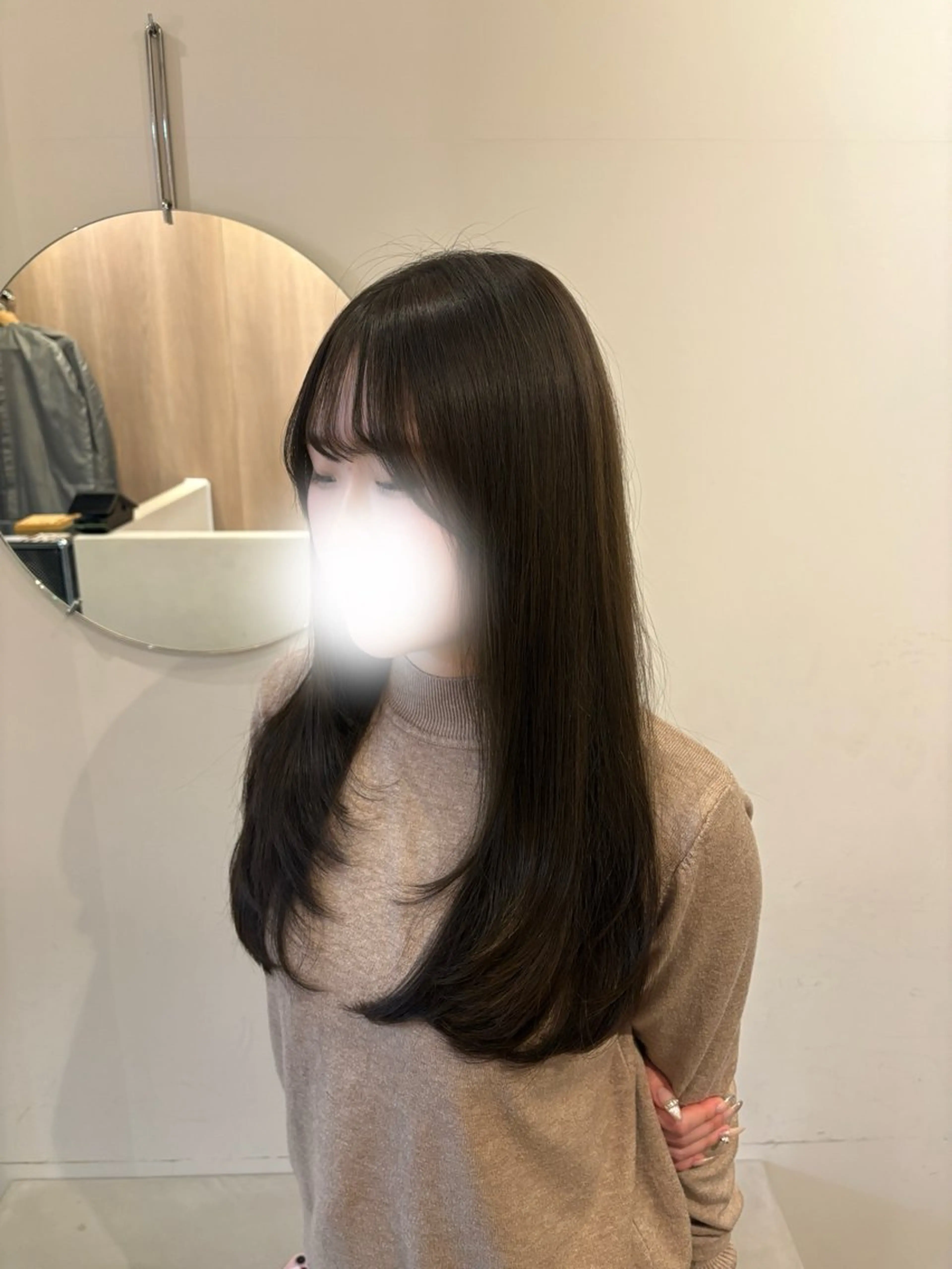 ロング 殿守 優貴のヘアスタイル