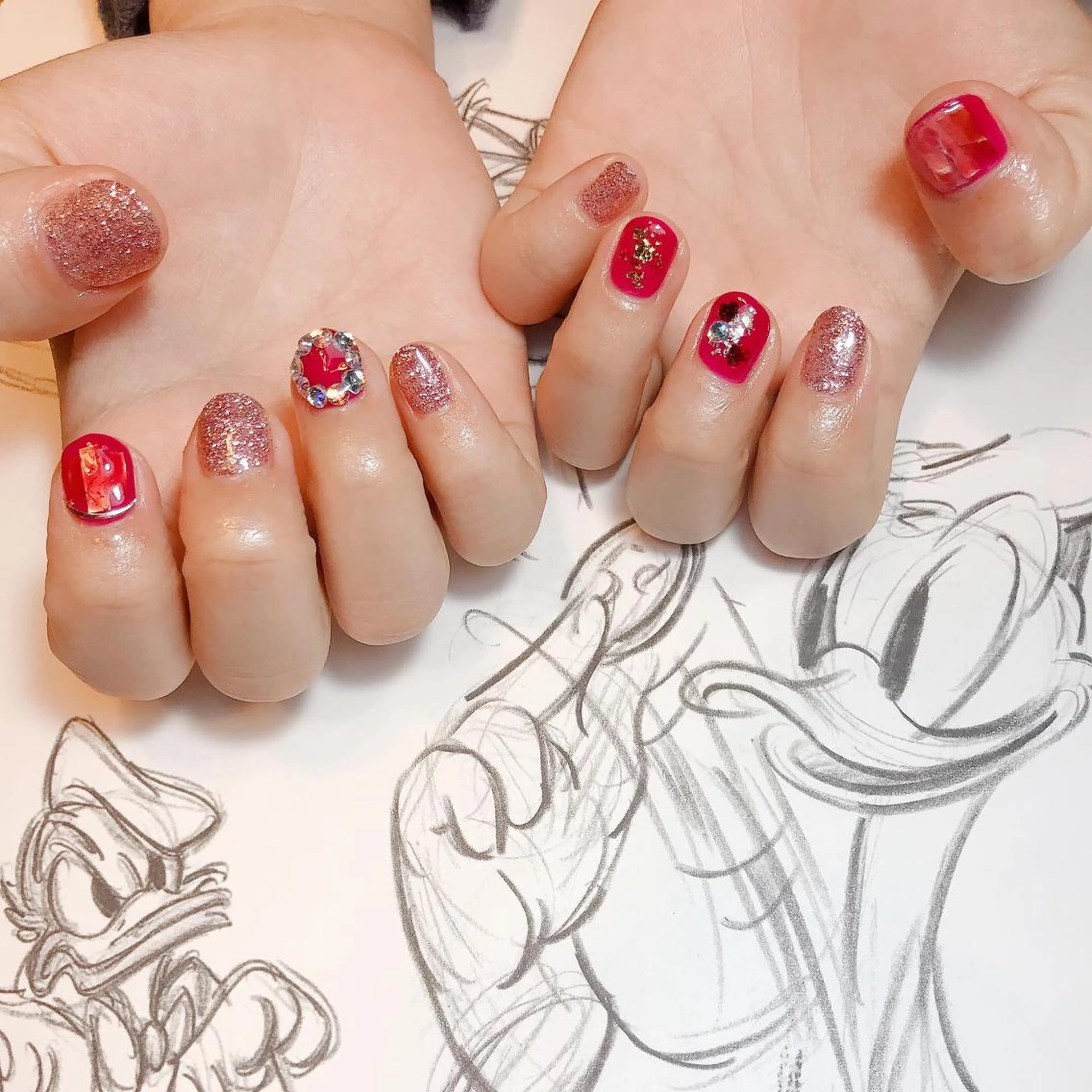 ネイル キラキラネイル owlnail /持込みデザイン専門のネイルデザイン