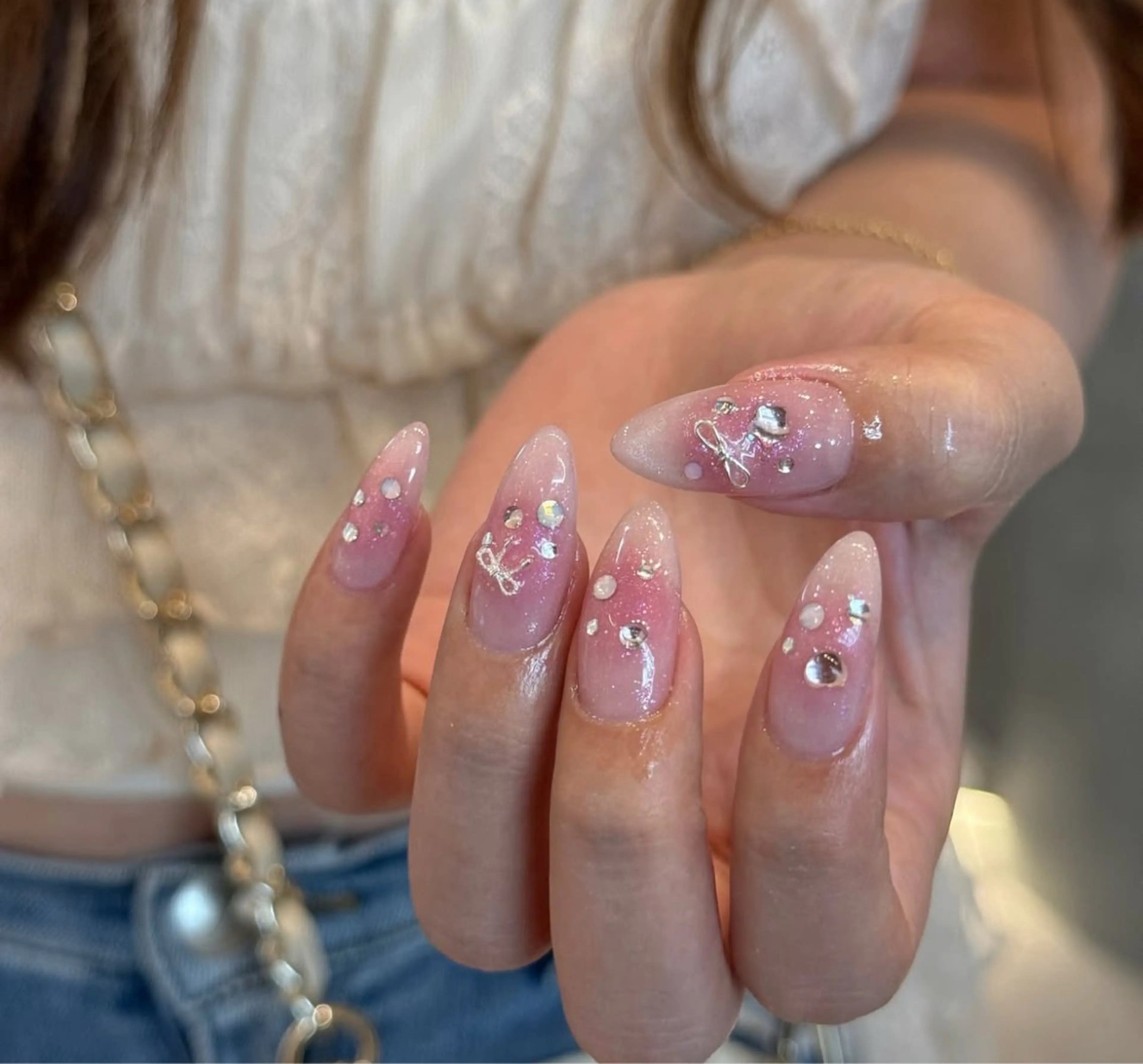 ネイル アートネイル フラワーネイル フレンチネイル ジェルネイル グラデーション Ryunail所属・Ryu Nail NekoChanのネイルデザイン