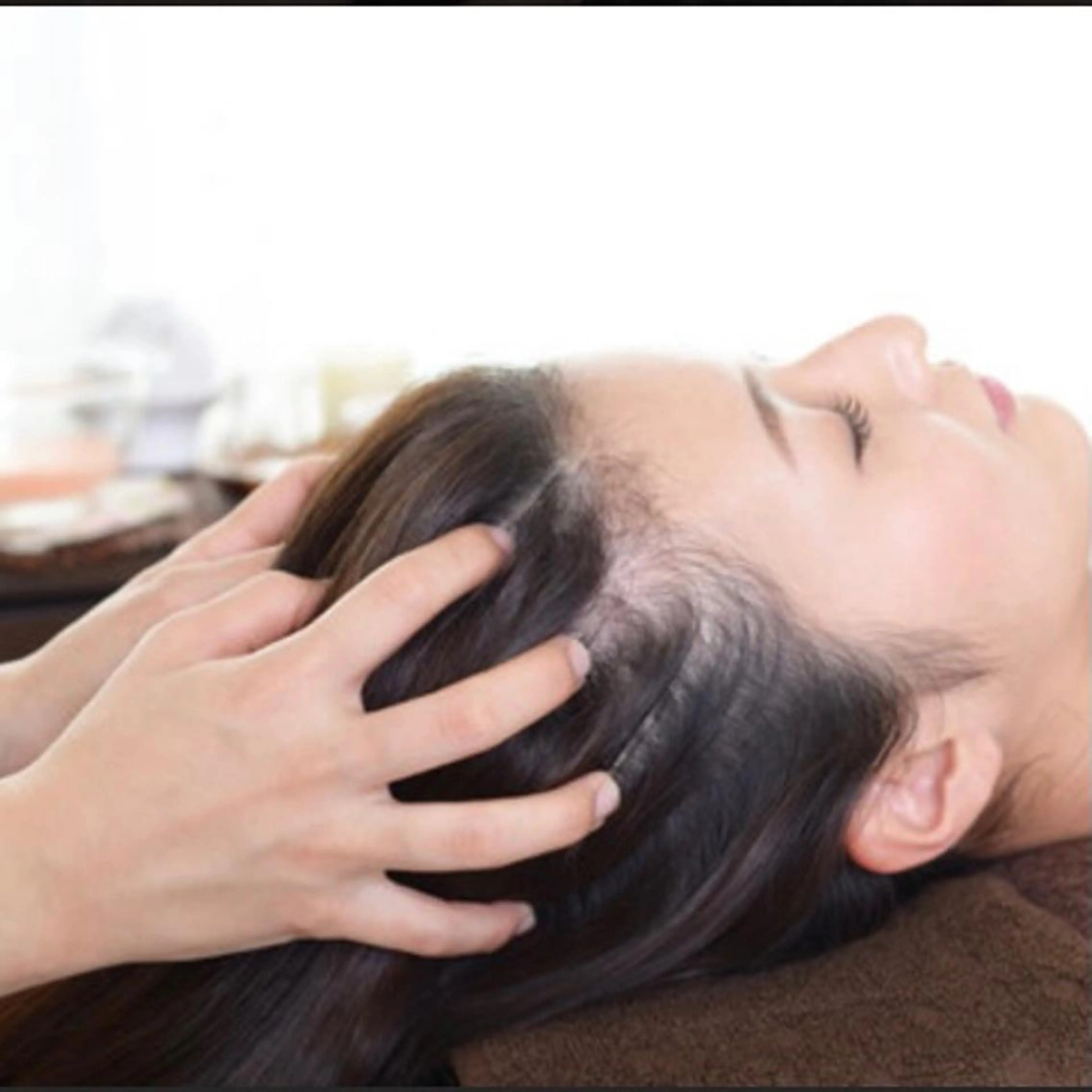 ドライヘッド２０分+肩、背中周りマッサージ２０分　　　\4000の写真