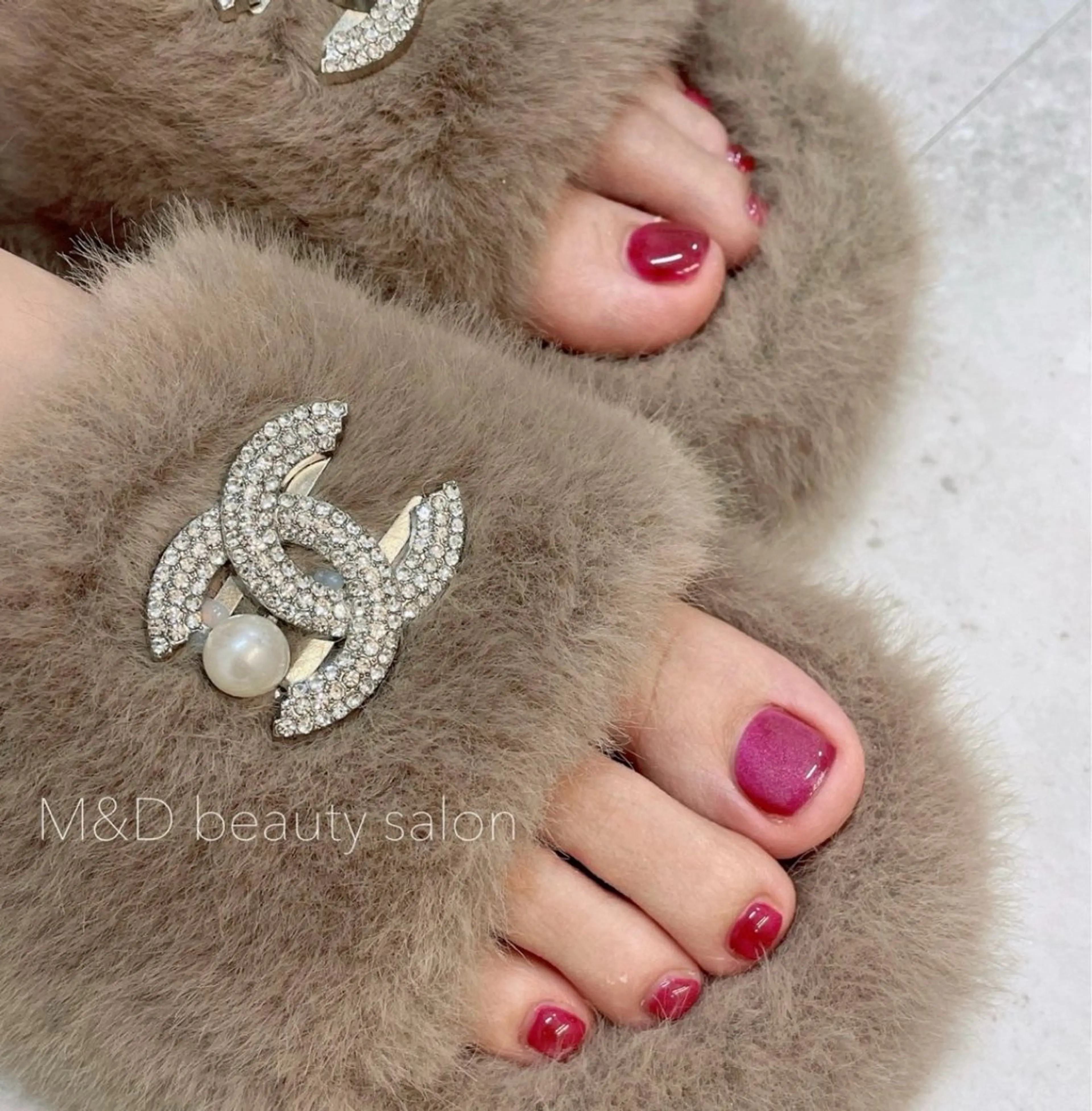 ネイル M&D Beauty Salon 銀座店所属・M&D銀座 AYAのネイルデザイン