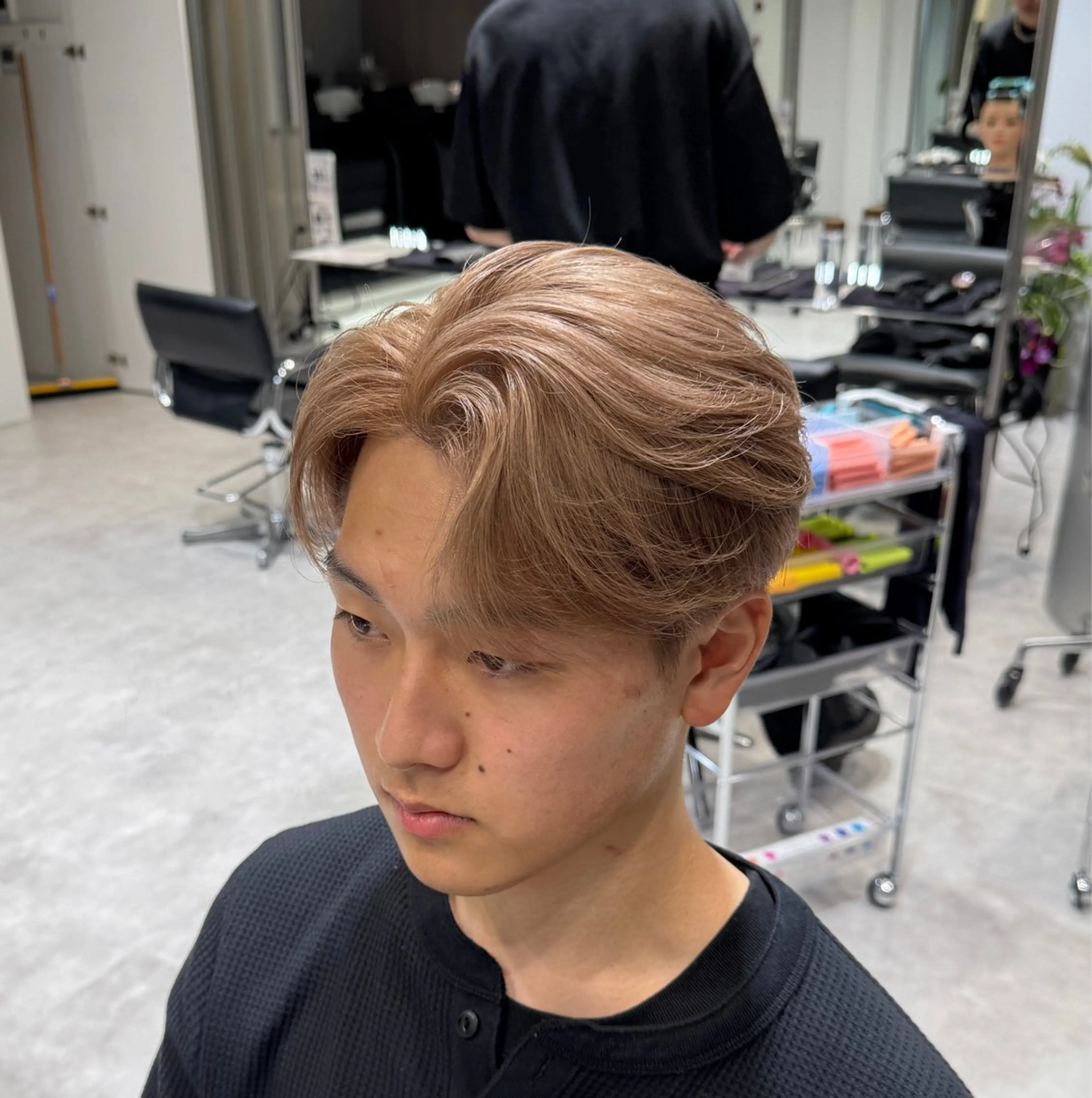 【3月限定❗️ミニモ学割】ブリーチ＋オンカラーの写真