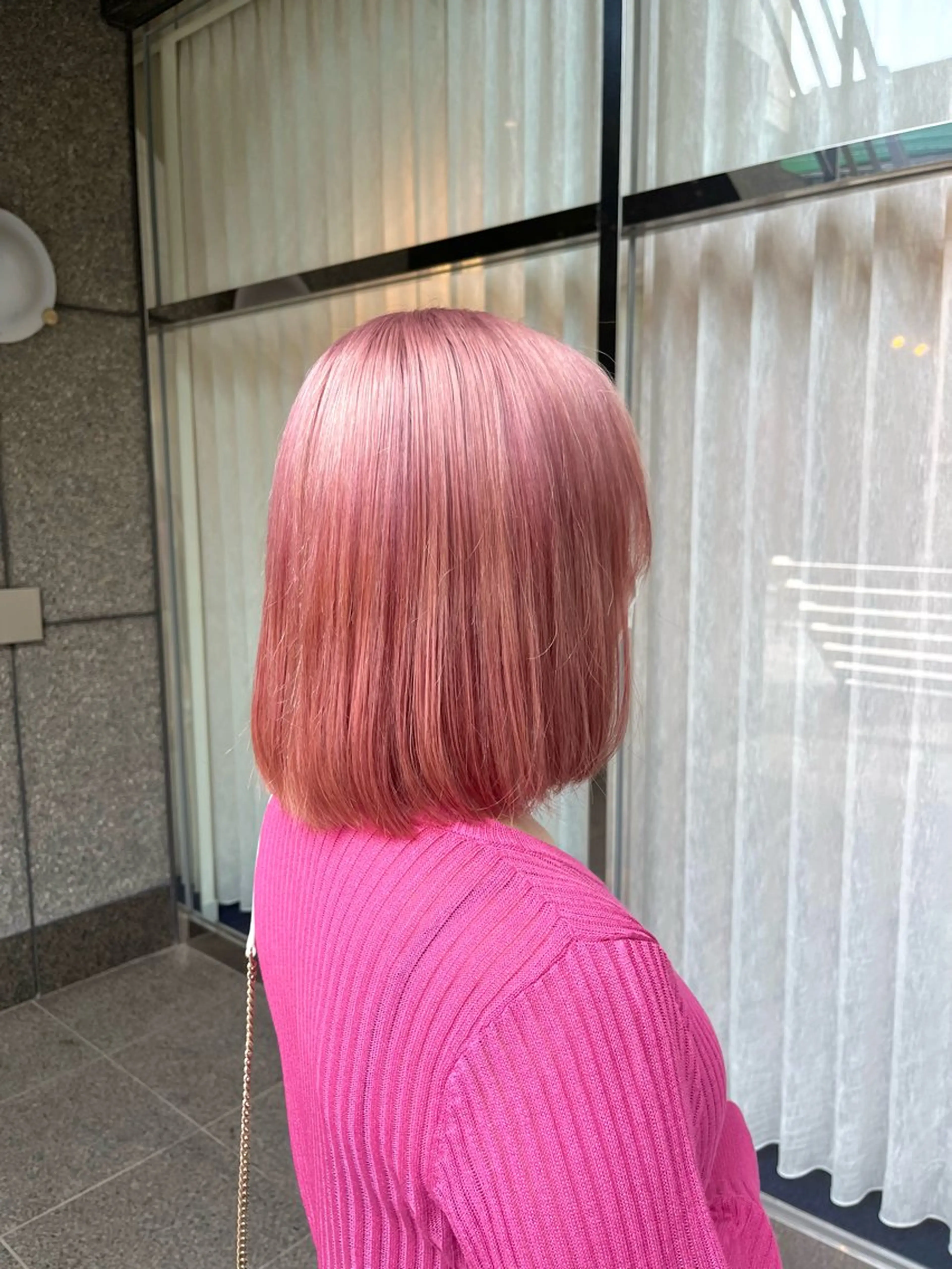 カラー ピンクカラー 梶原 美保のヘアスタイル