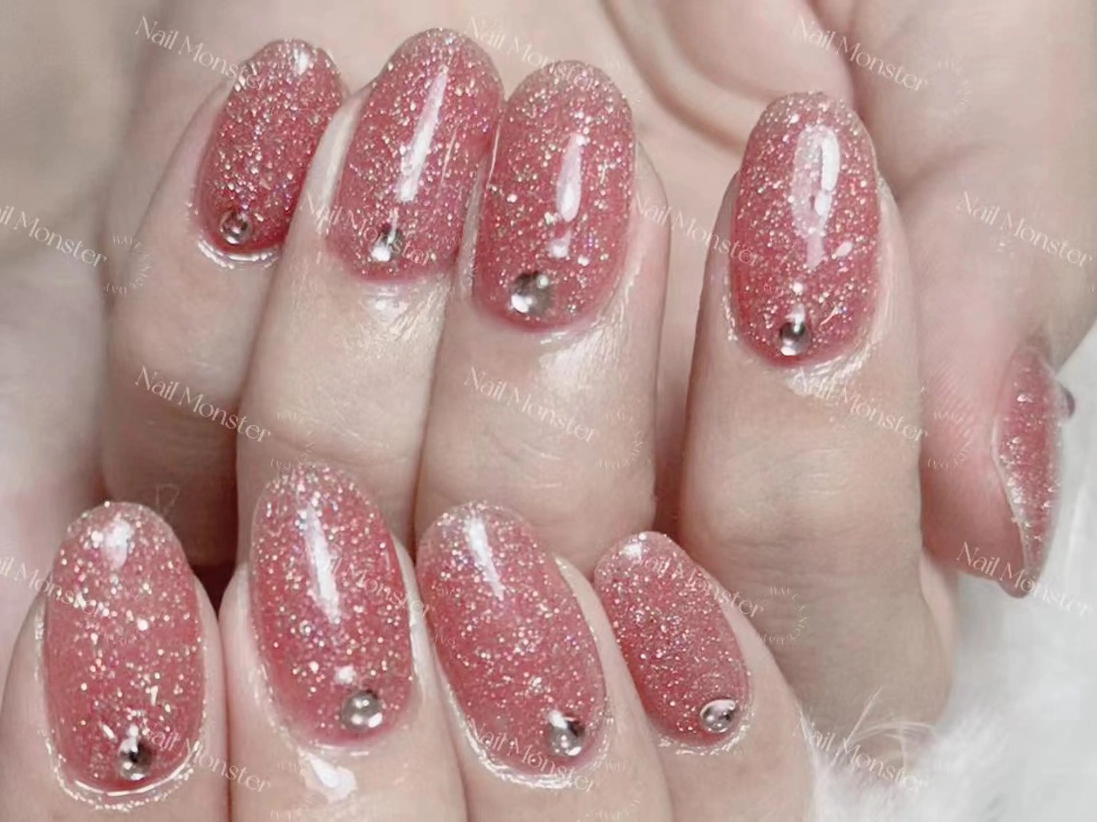 ネイル アートネイル オーロラネイル ガーリー キラキラネイル 韓国ネイル ハンドネイル DIAMOND Nail🥇のネイルデザイン