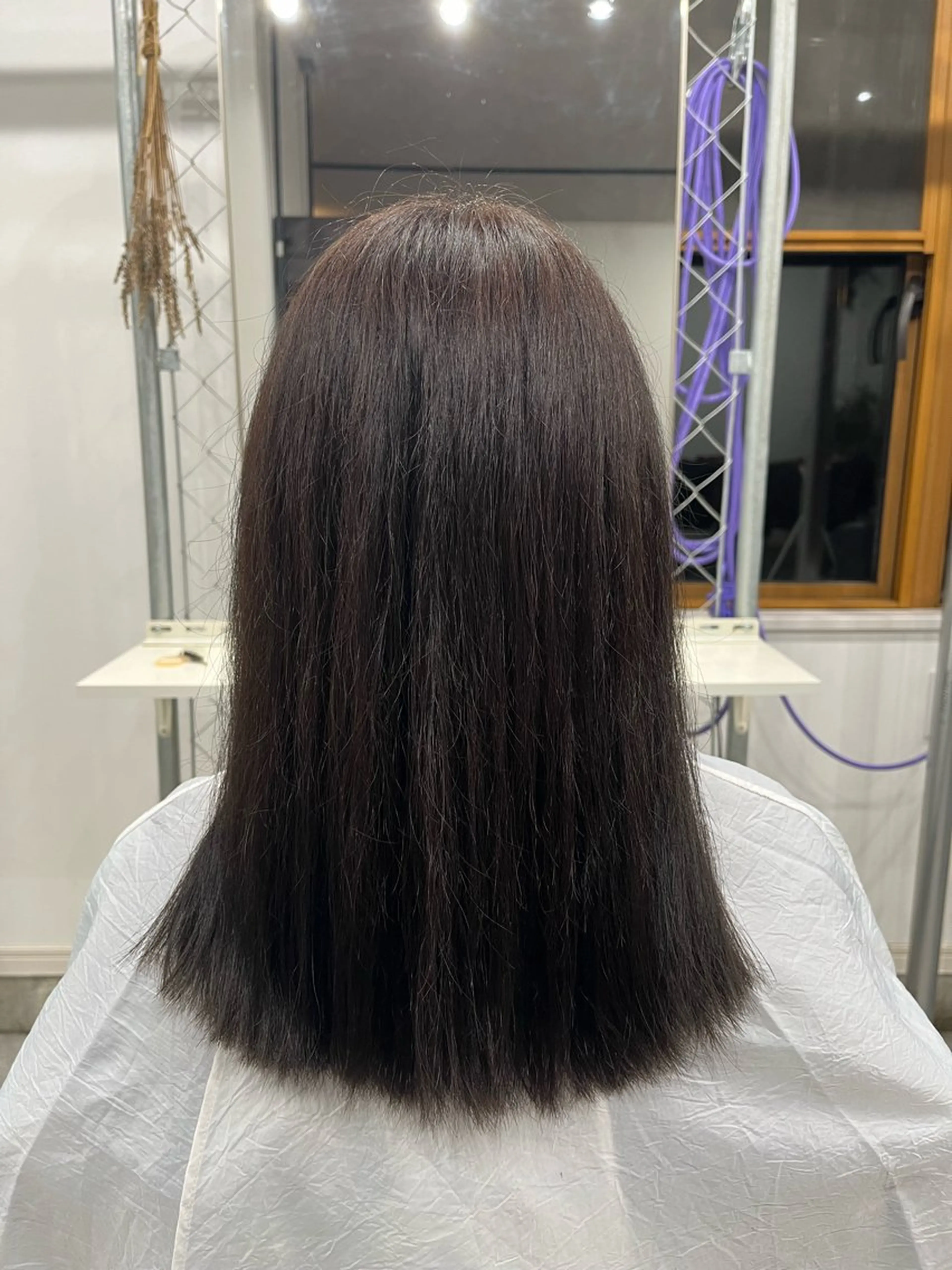 【期間限定約50%off】縮毛矯正全体　女性対象の写真