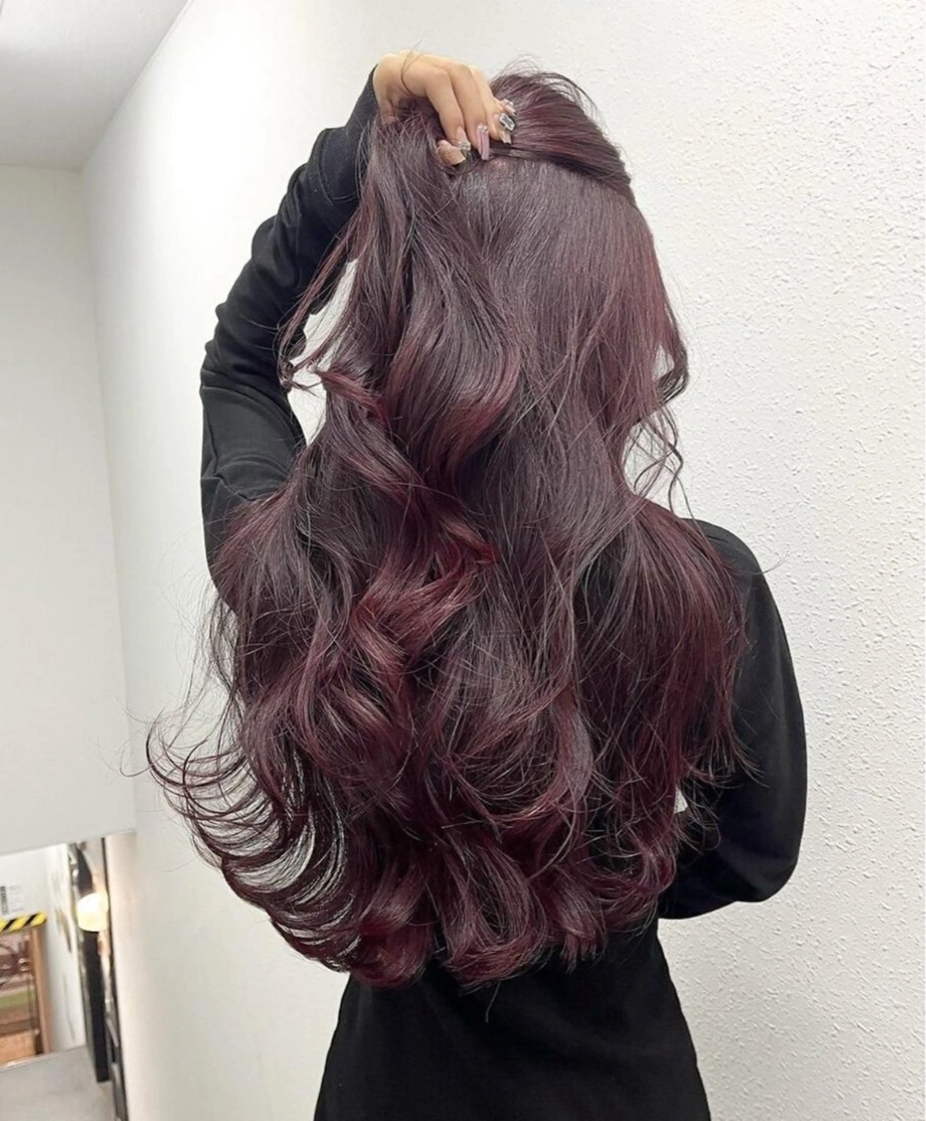 ロング ヘアカラー トリートメント 韓国ヘア/ブリーチ無 しWカラー/オリーブのヘアスタイル