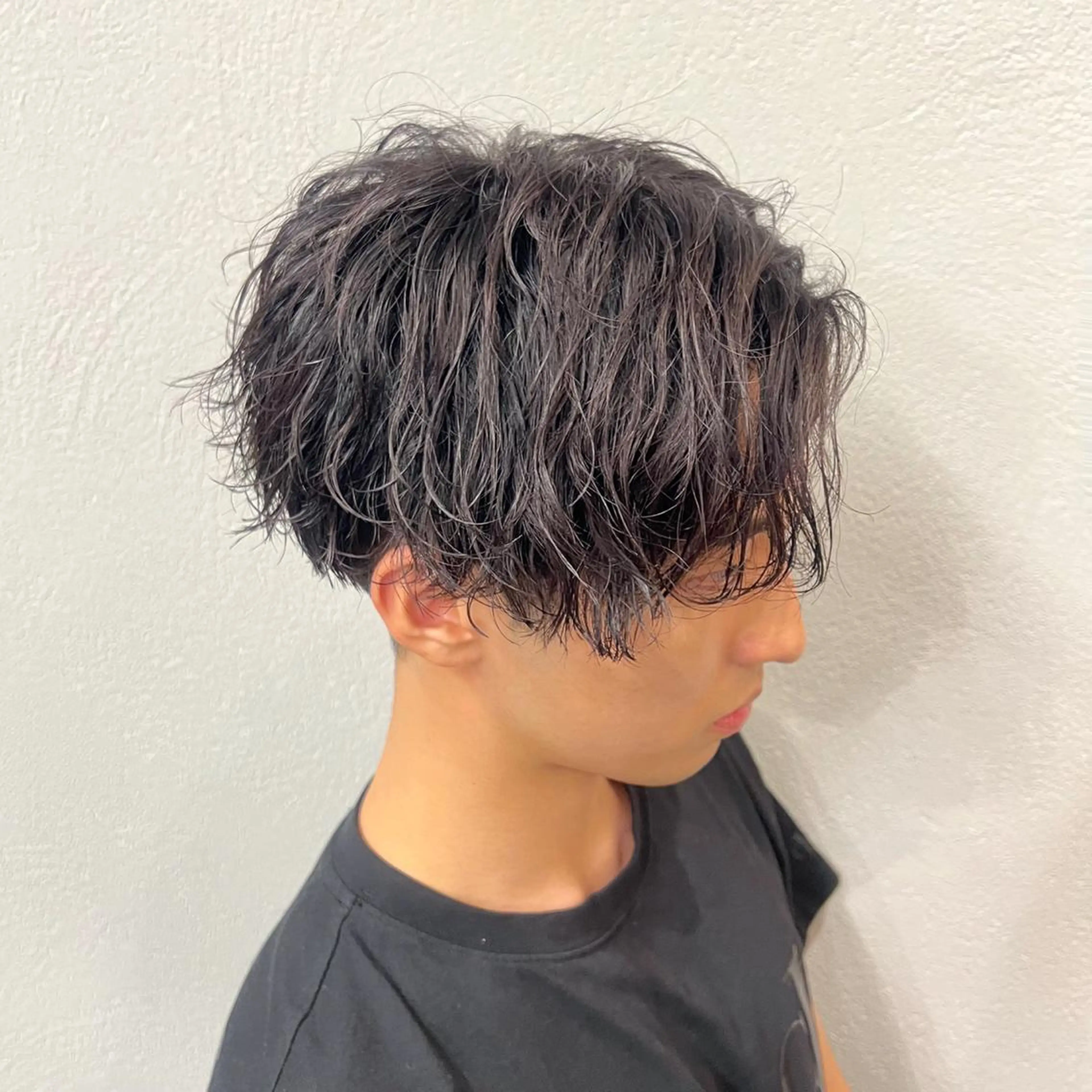 ショート カラー パーマ メンズ センターパート メンズパーマ スパイラルパーマ メンズ特化/パーマ/ メッシュ/竜成のヘアスタイル