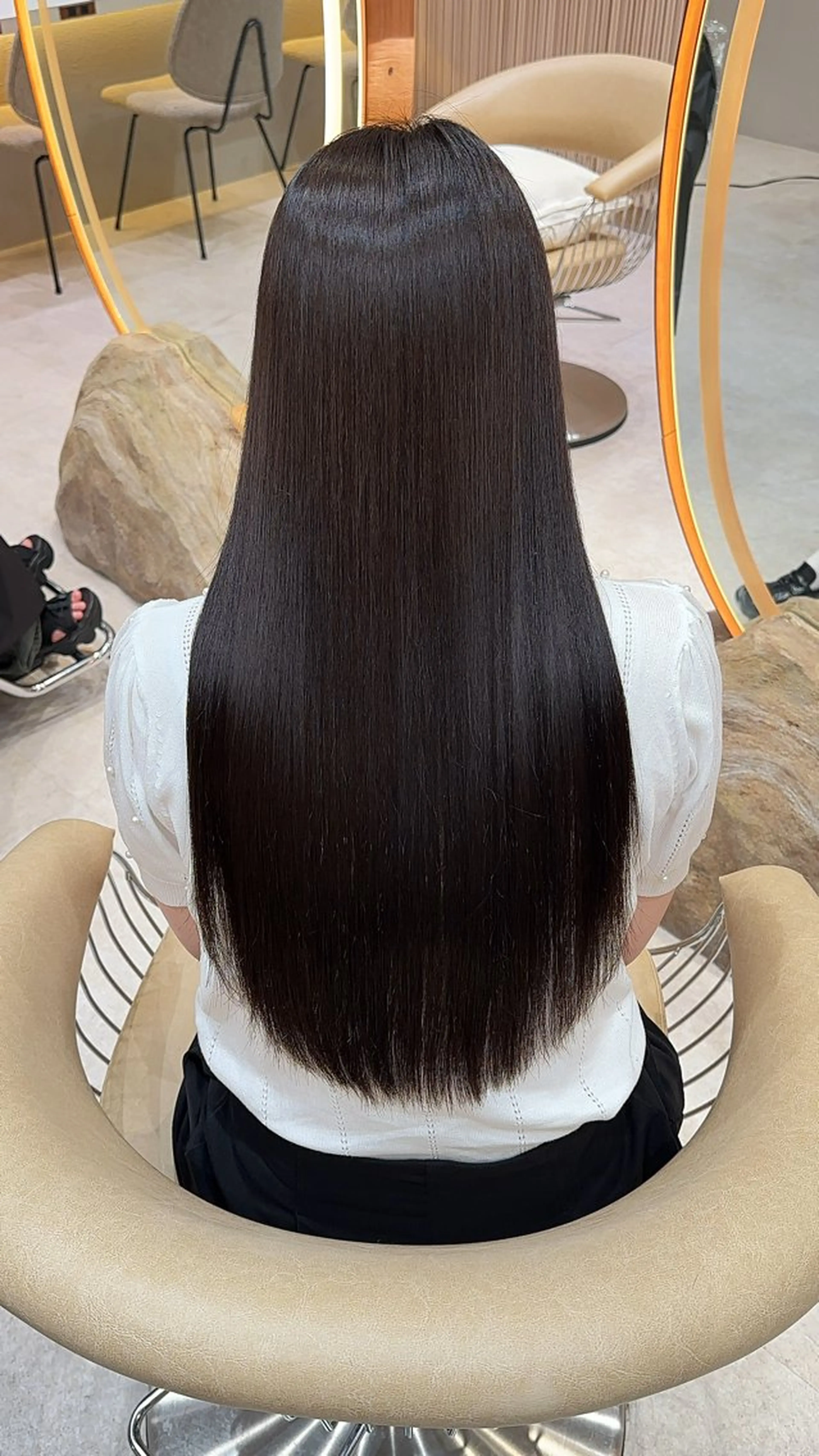 ロング カラー カット ヘアカラー 縮毛矯正 レイヤー❣️縮毛矯正 川村利幸のヘアスタイル