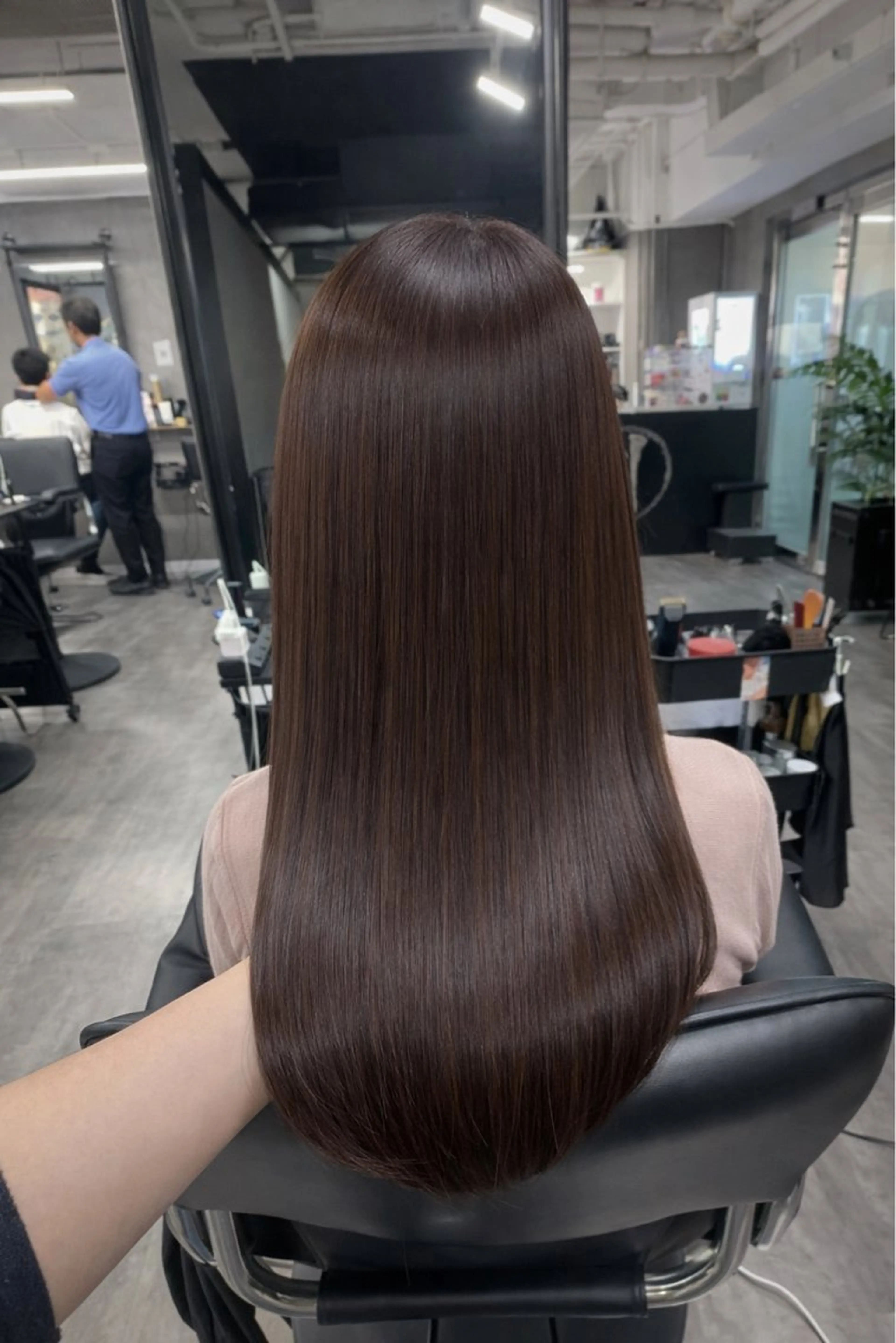 セミロング カット 縮毛矯正 ALLEN hair 函館店 髪質改善&トリートメント所属・KAITO ALLENhairのヘアスタイル