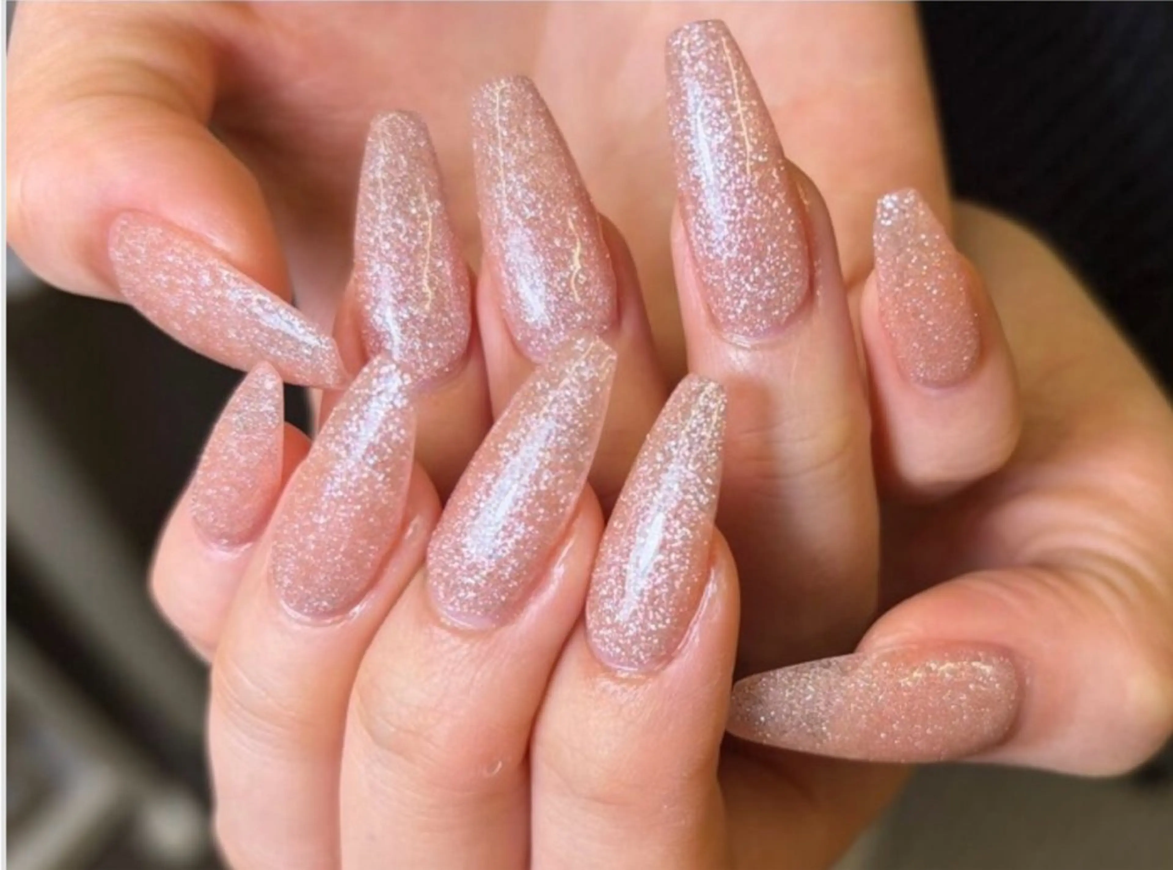 ネイル ハンドネイル ハンドケア Kaka_ パラジェル、長さだしのネイルデザイン