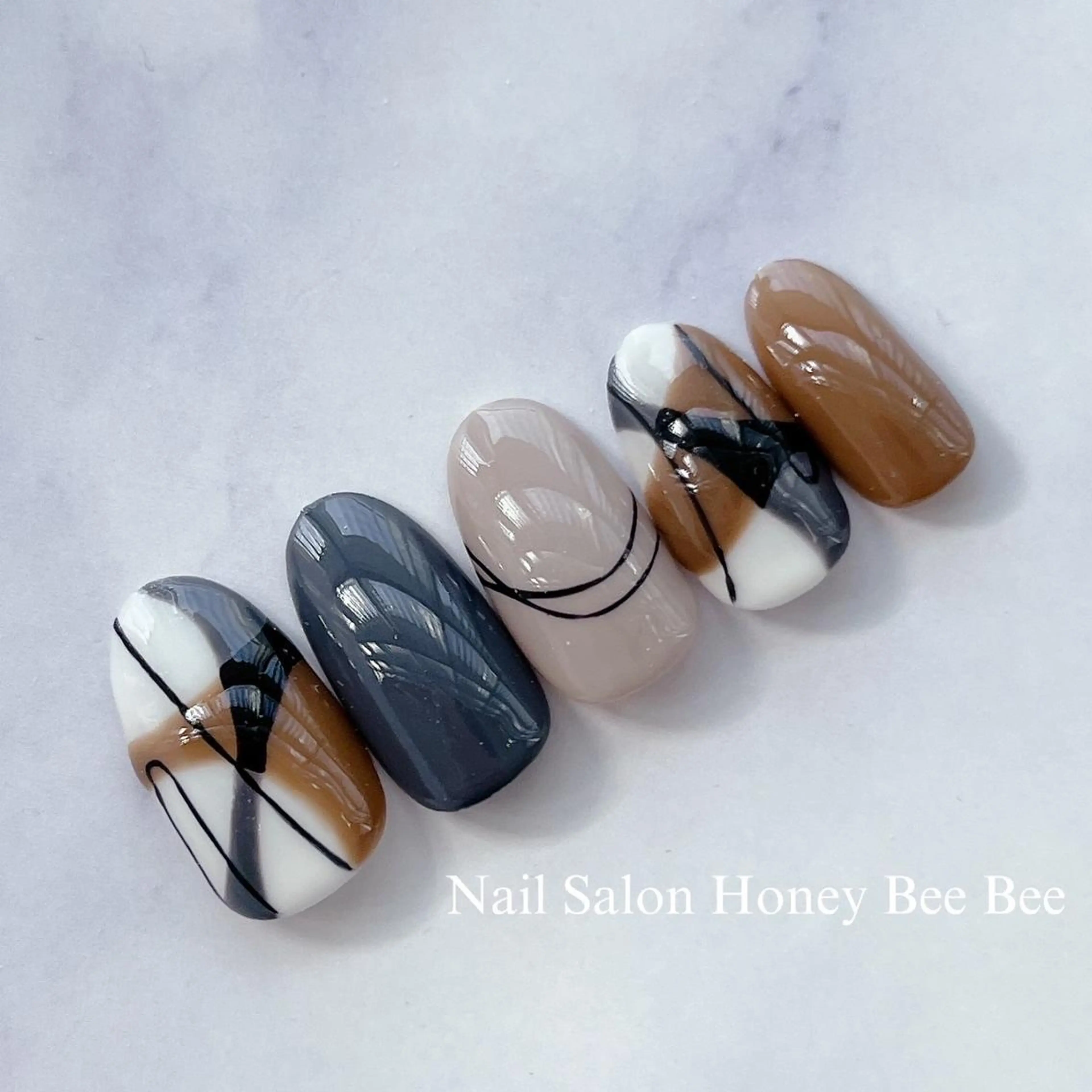 ネイル Nail salon Honey Beeのネイルデザイン