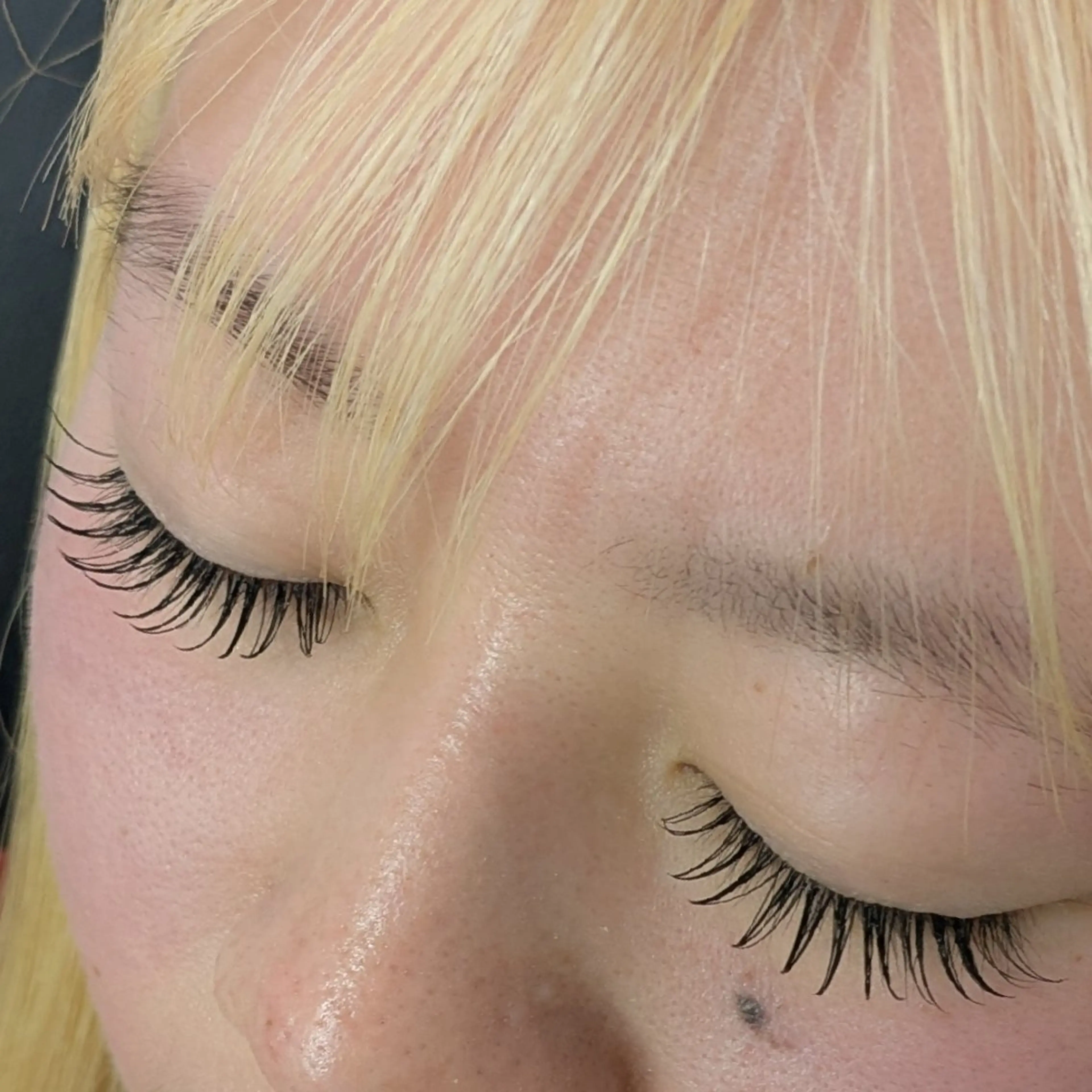 マツエク・マツパ 多田 遥香のヘアスタイル