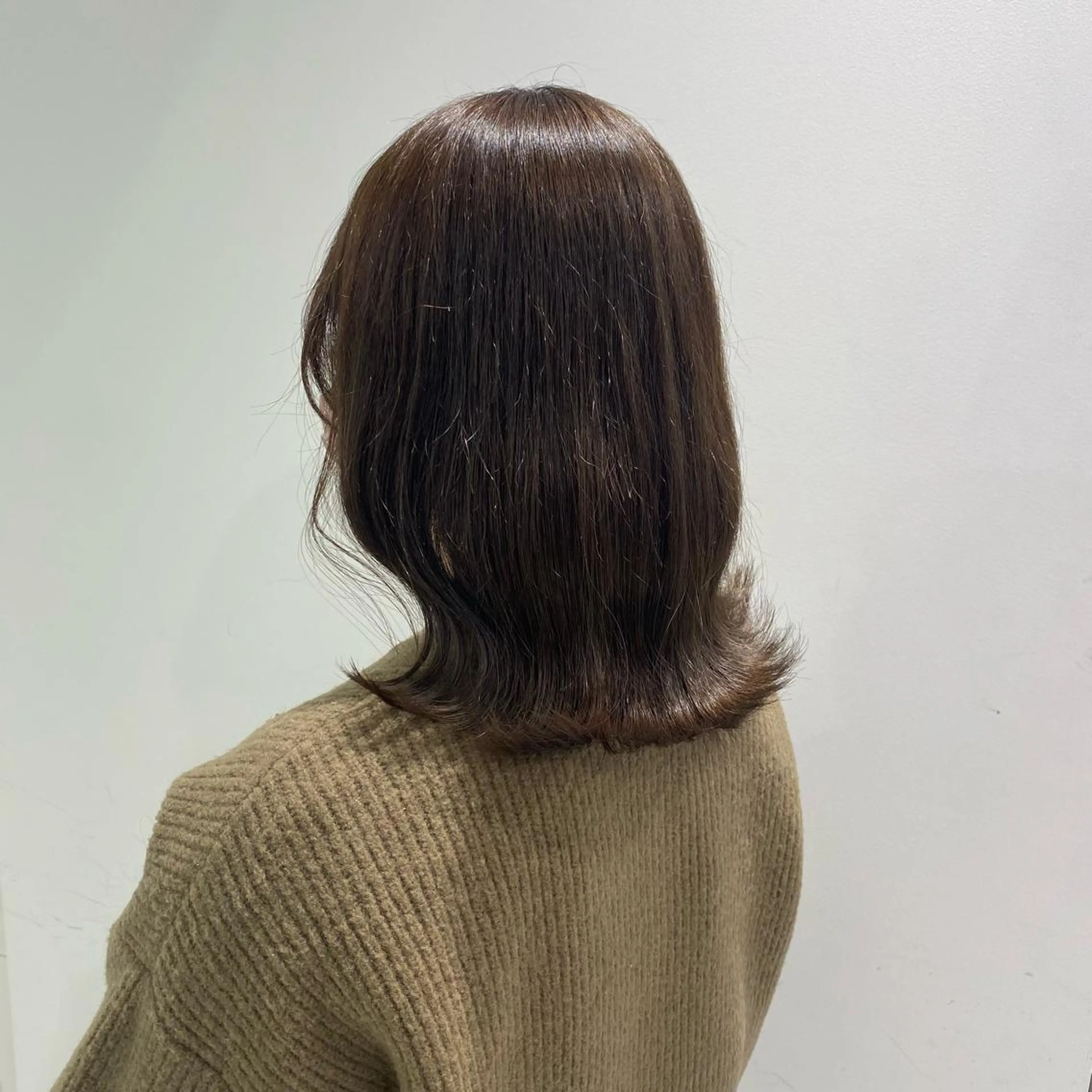 セミロング カラー パーマ ヘアアレンジ メンズ キッズ ネイル マツエク・マツパ アイブロウ ベージュカラー オリーブベージュ Lumo所属・💖横浜ブリーチなし 💖MIHOのヘアスタイル