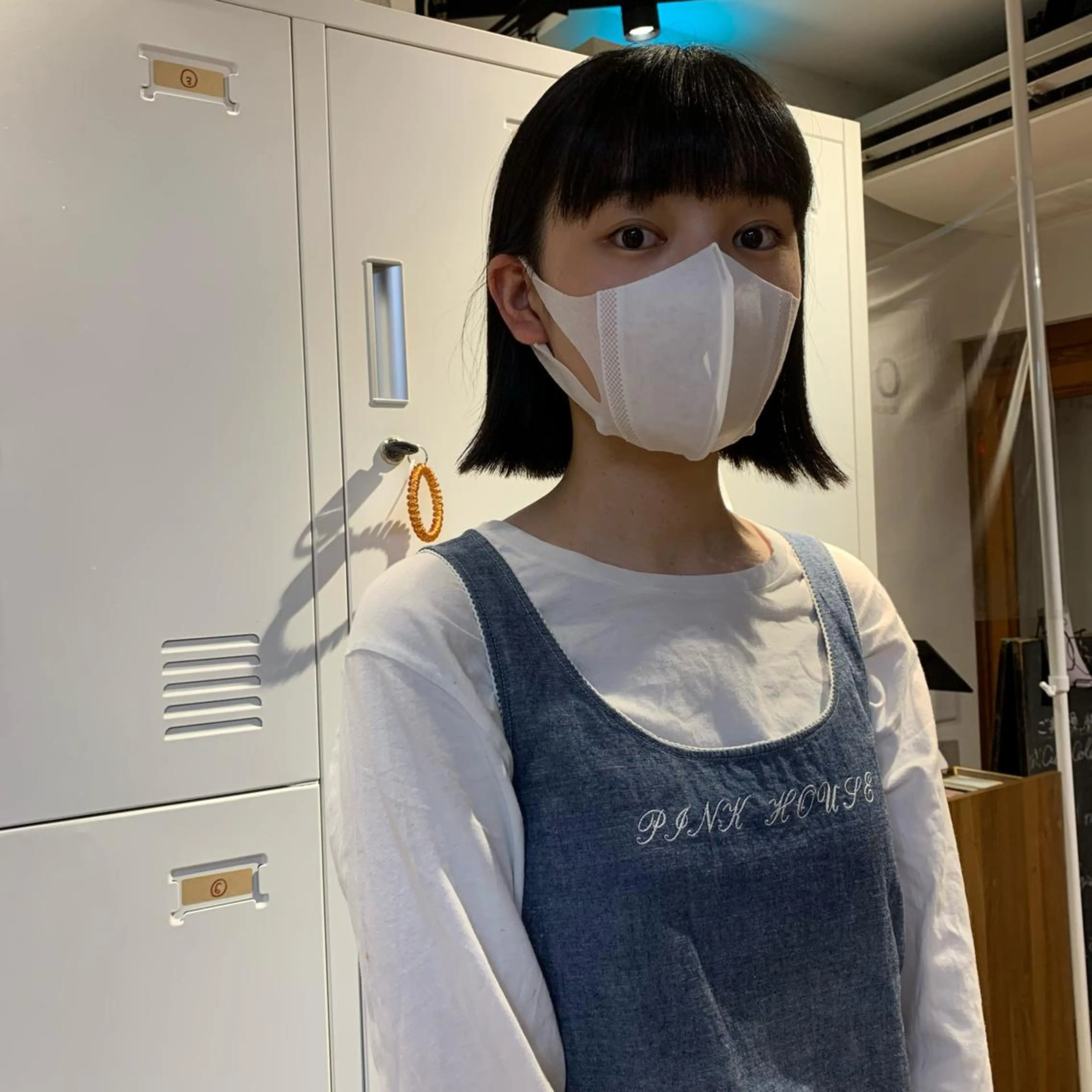 ミディアム 切りっぱなしボブ ボブ little 小濱彰太のヘアスタイル