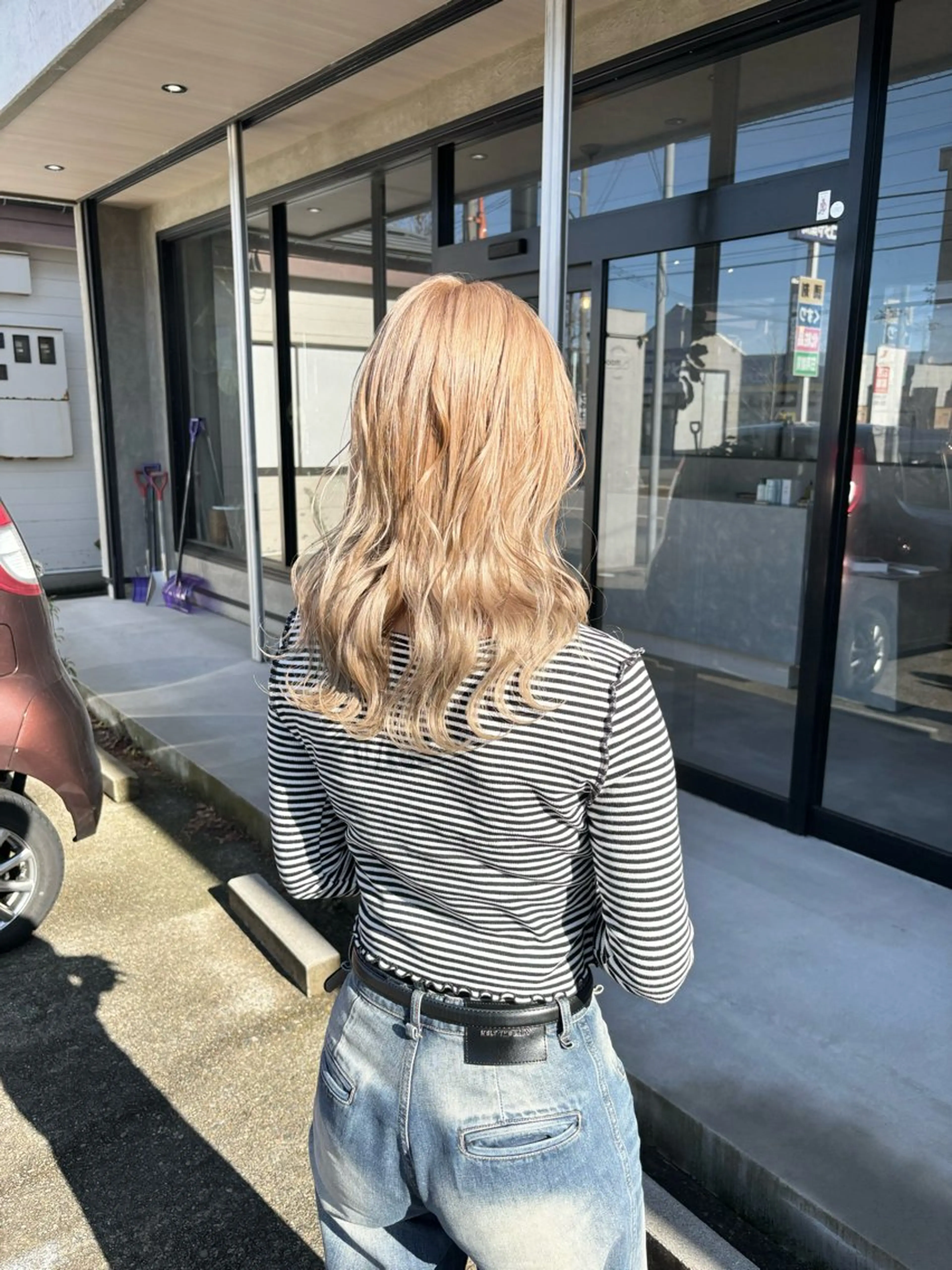 セミロング カラー バレイヤージュ ブリーチ ケアブリーチ ダブルカラー イヤリングカラー 長谷川 湧のヘアスタイル