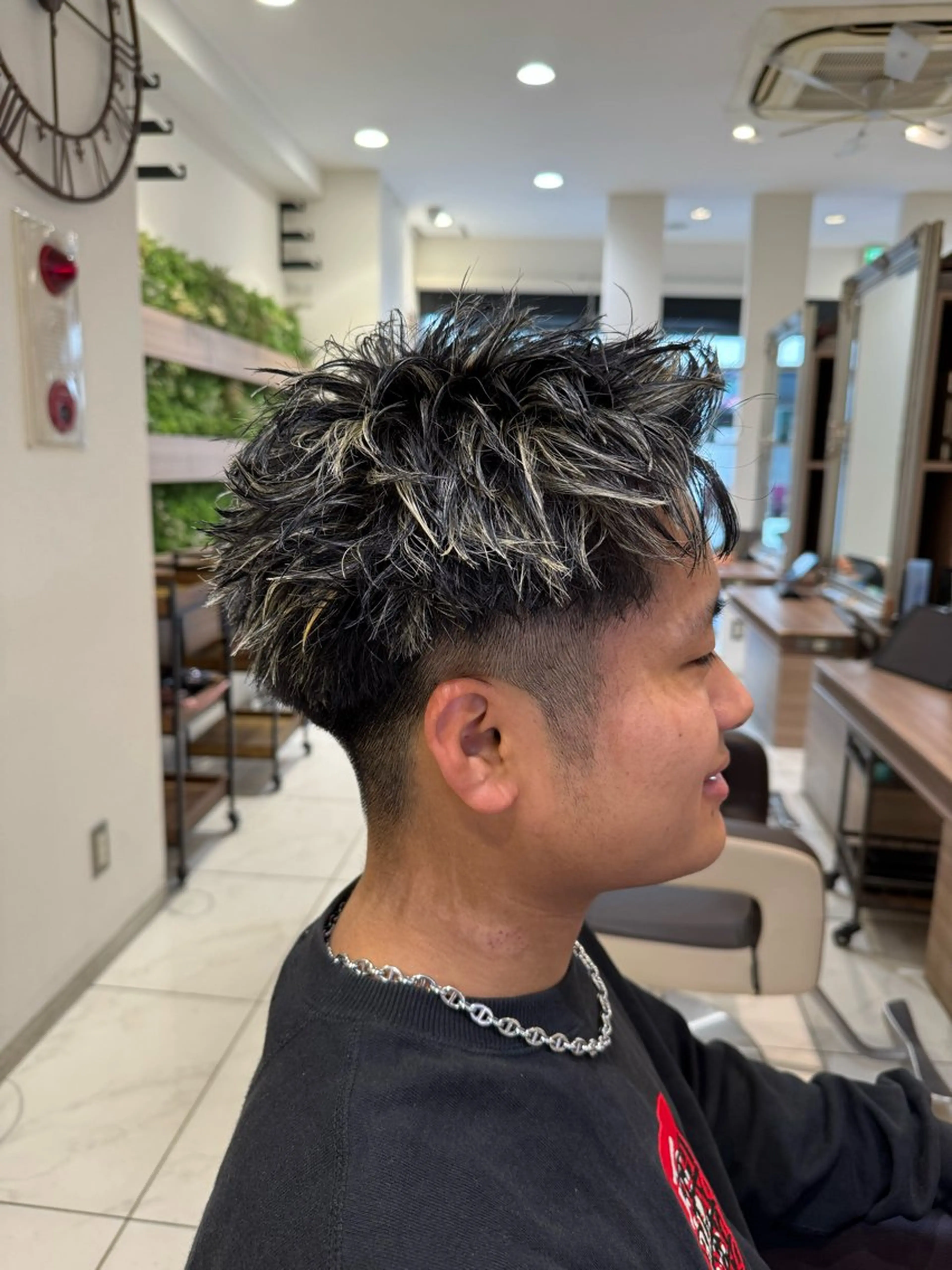 メンズ メンズハイライト カット ヘアカラー メンズ特化💎/ 韓国風🇰🇷なぎとのヘアスタイル