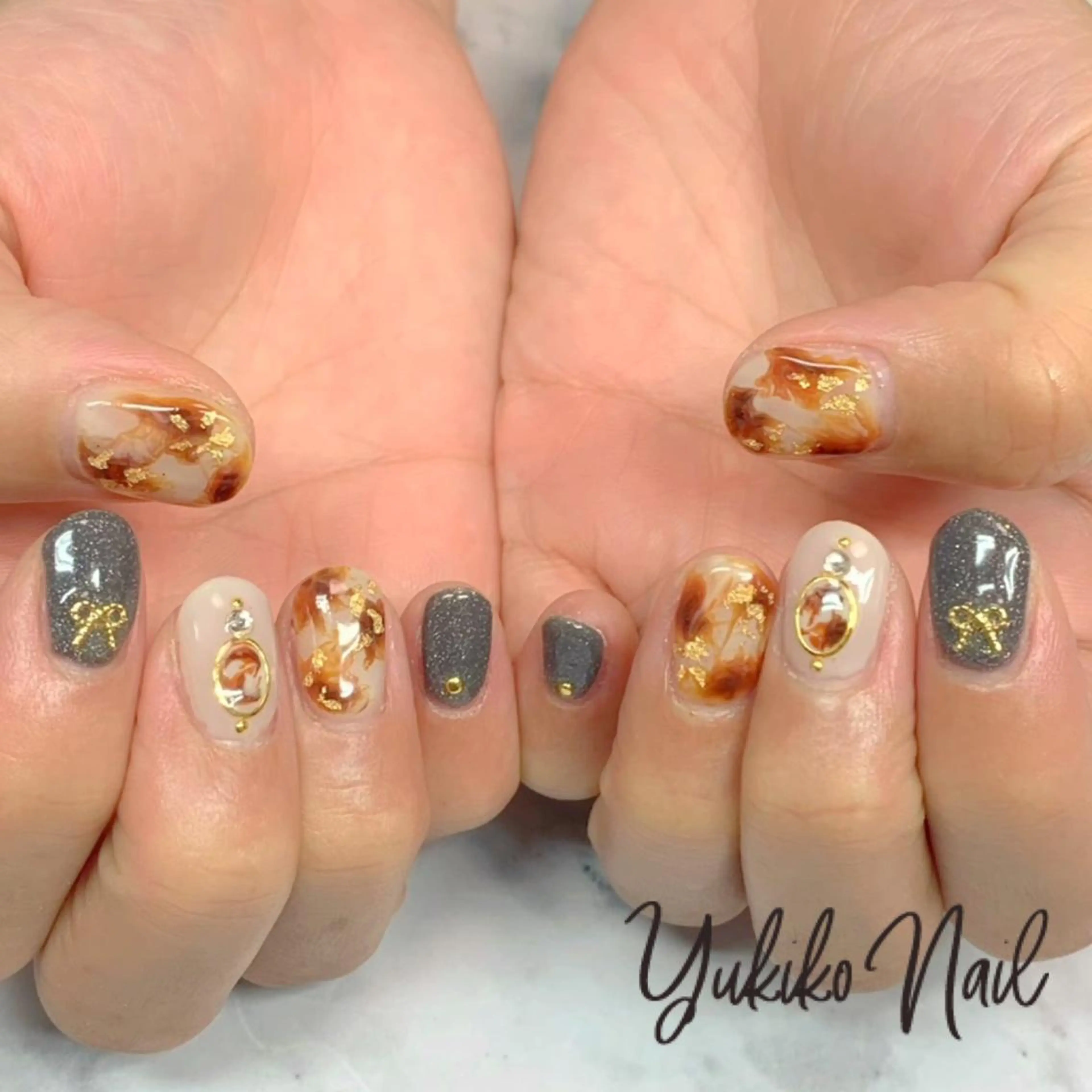 ネイル べっ甲ネイル ハンドネイル ユキコ ネイルのネイルデザイン