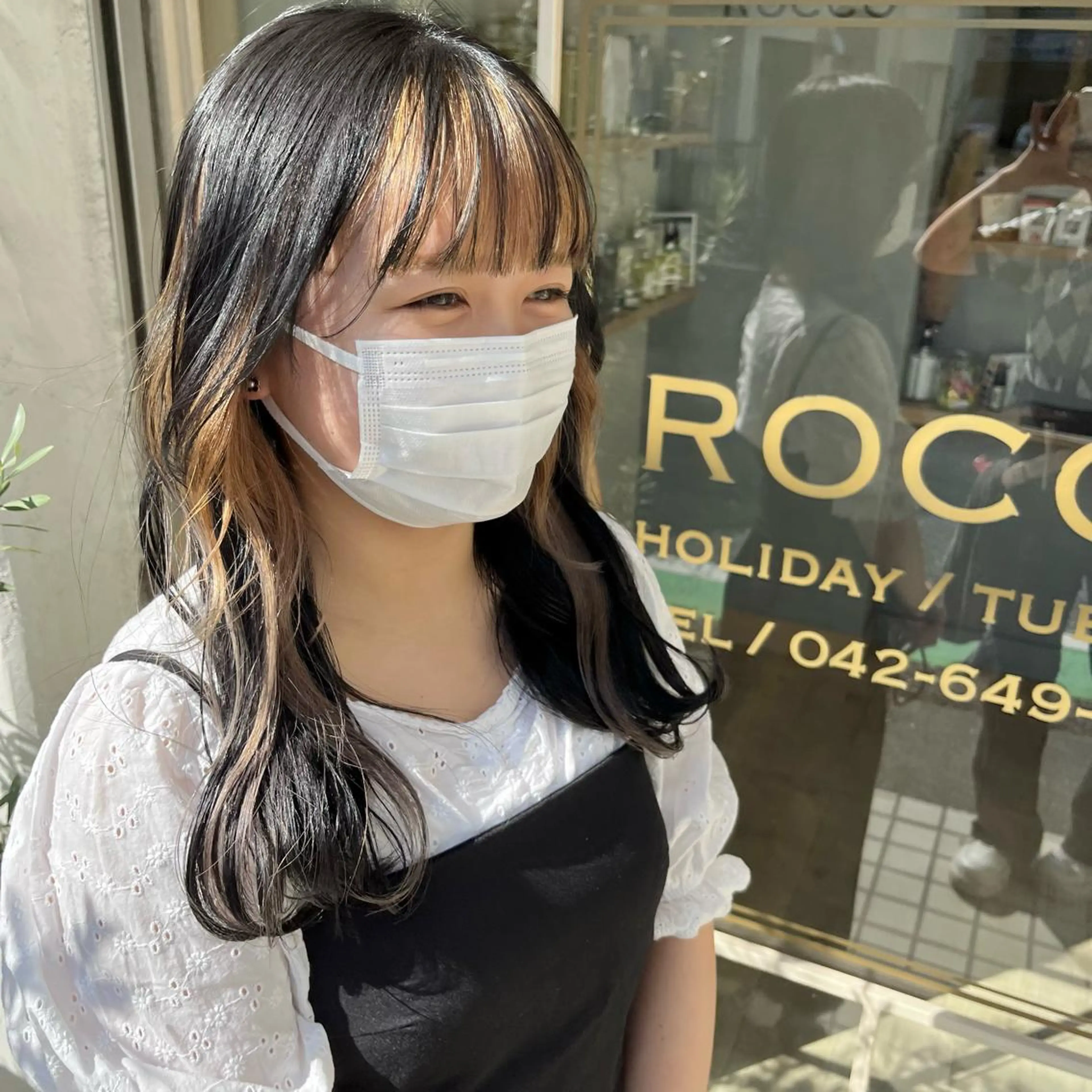 セミロング カラー 黒髪 ブロンド MAI ROCCO3rdのヘアスタイル