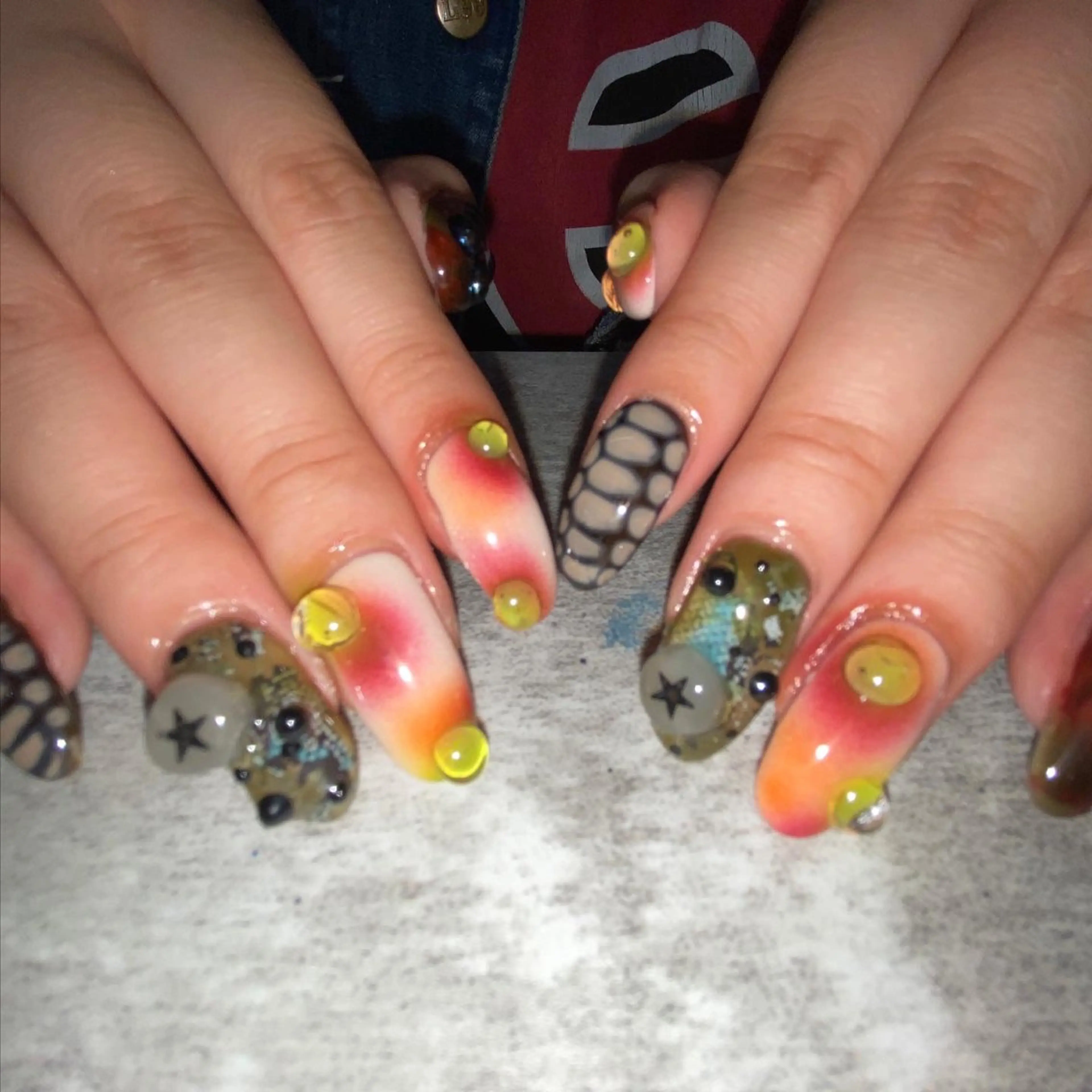 ネイル isobe yuiのネイルデザイン