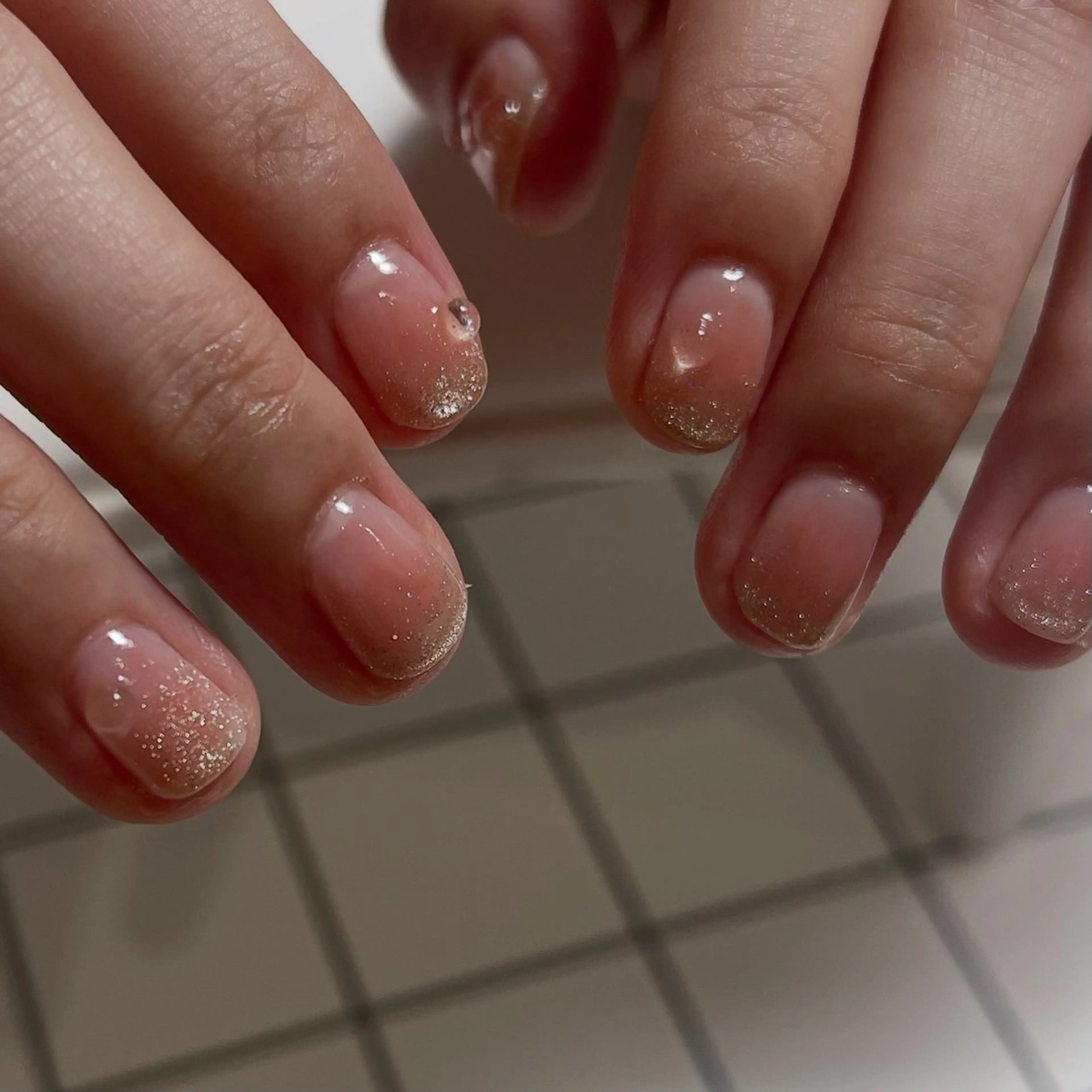 ネイル マグネットネイル nailstudio EN／RISAのネイルデザイン