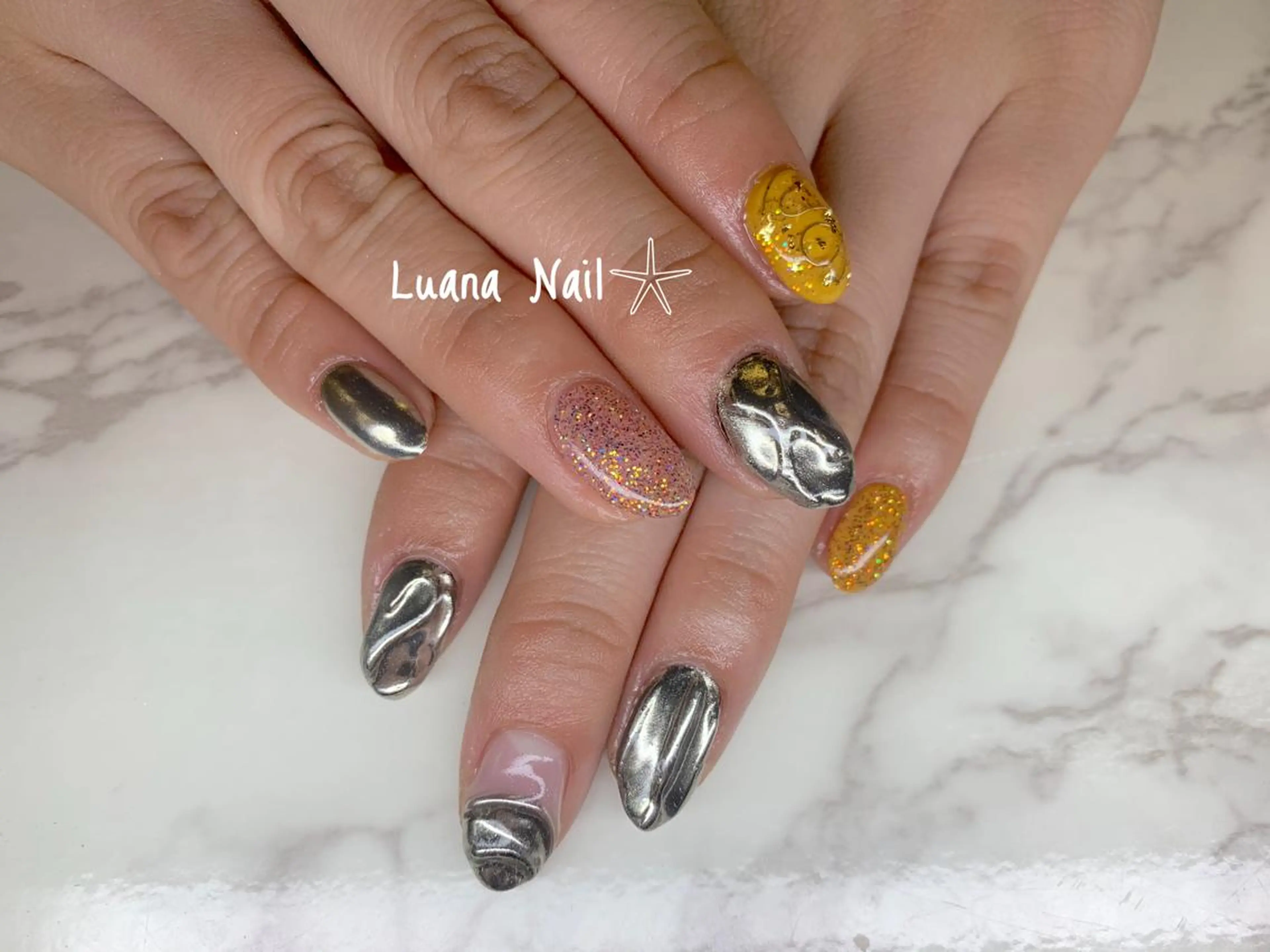 ネイル ミラーネイル ハンドネイル BeauJu by Luana Nail所属・BeauJu by Luana Nailのネイルデザイン