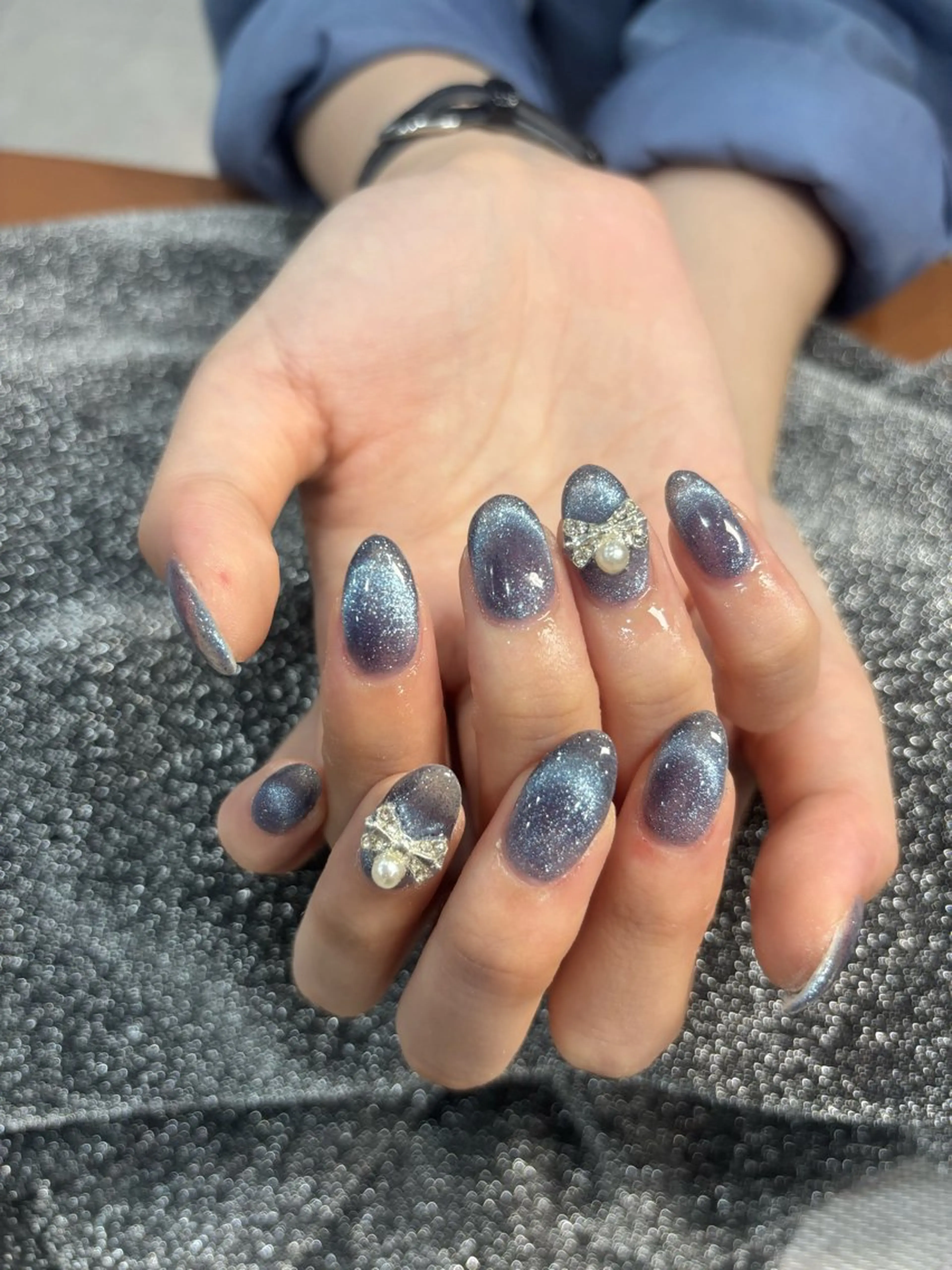 ネイル フレンチネイル マグネットネイル マグネットフレンチ MARUCHU💋 SAYAKAのネイルデザイン