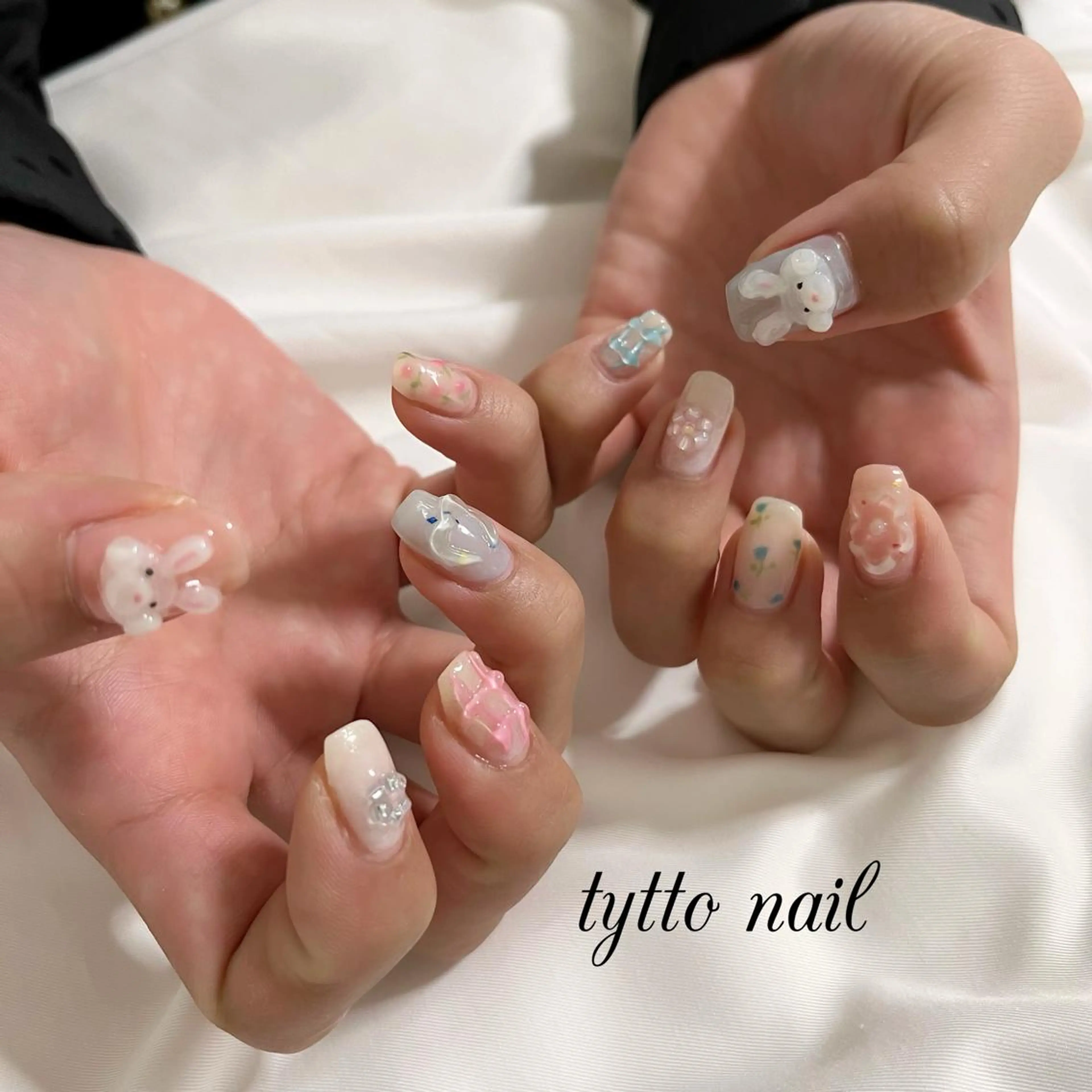ネイル フラワーネイル ハート 韓国ネイル ぷっくりネイル 春ネイル ハンドネイル tytto nail ❤︎‪‪eri‪‪のネイルデザイン
