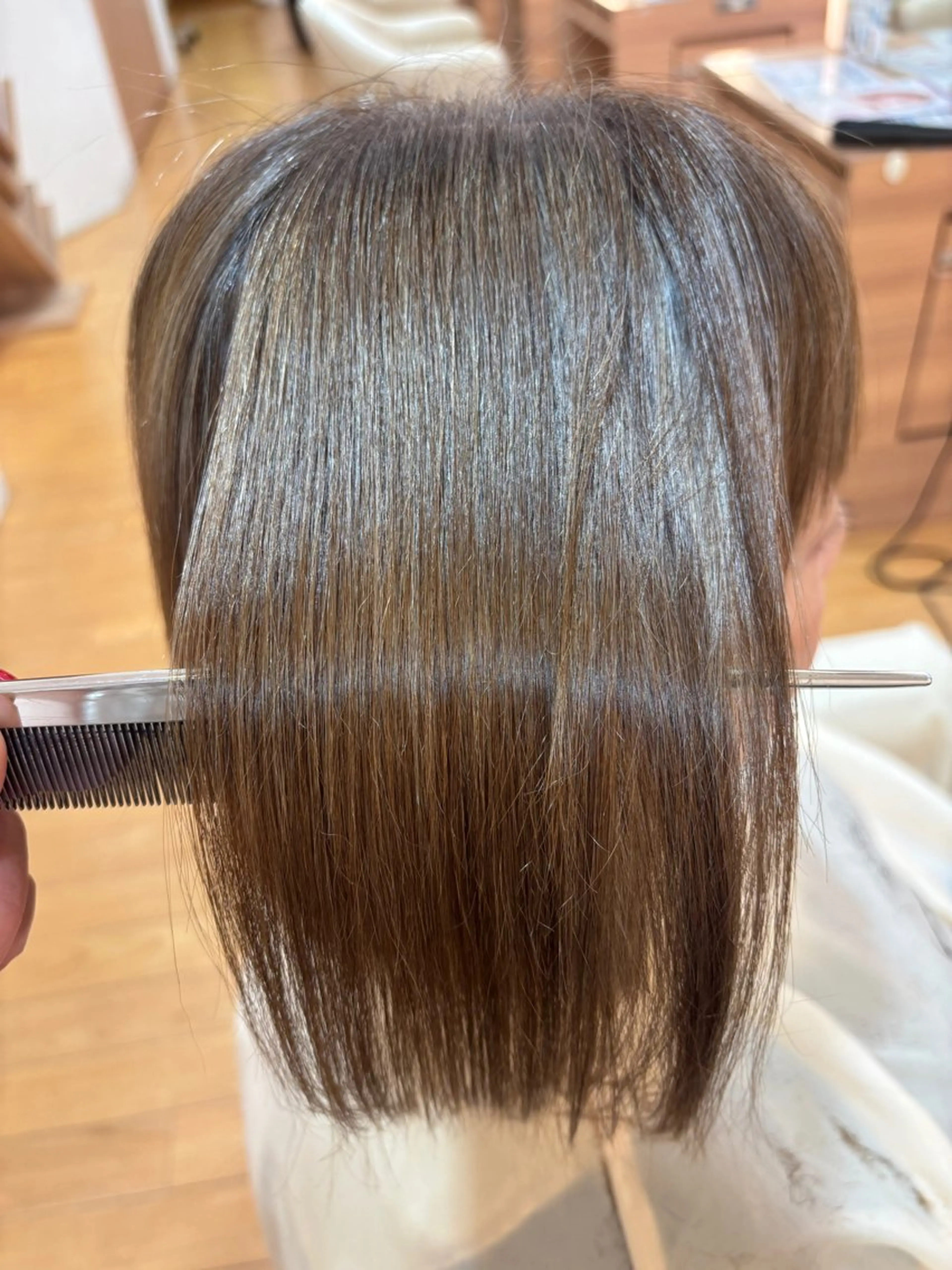 ミディアム 髪質改善カラー 清利あやなのヘアスタイル