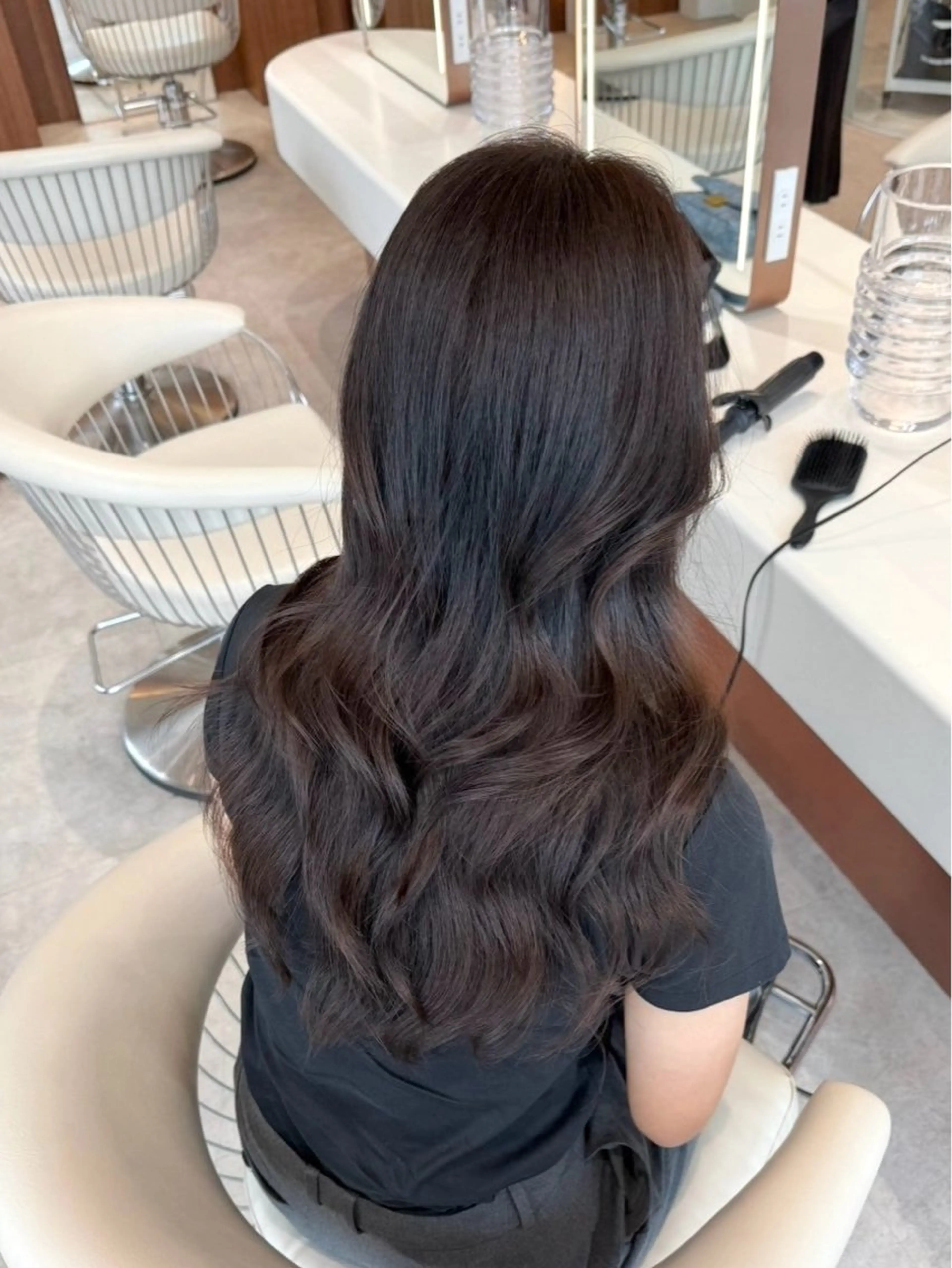 ミディアム カラー ブラウンカラー チョコレートブラウン レイヤーカット カット ヘアカラー トリートメント レイヤー/ハッシュ 渋谷/サッタのヘアスタイル