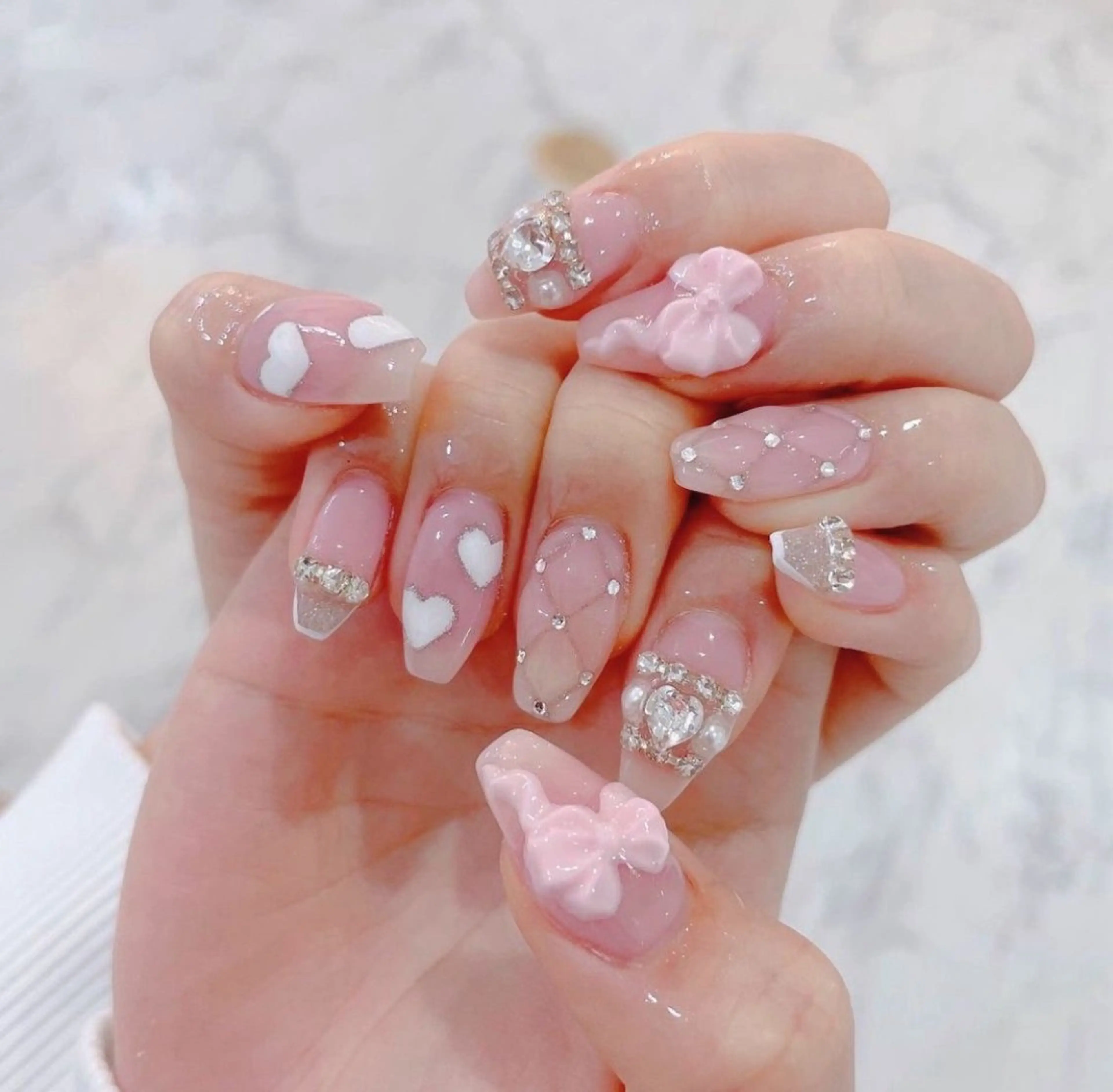 ネイル マグネットネイル ミラーネイル ネイルチップ 冬ネイル Lee Nailsのネイルデザイン