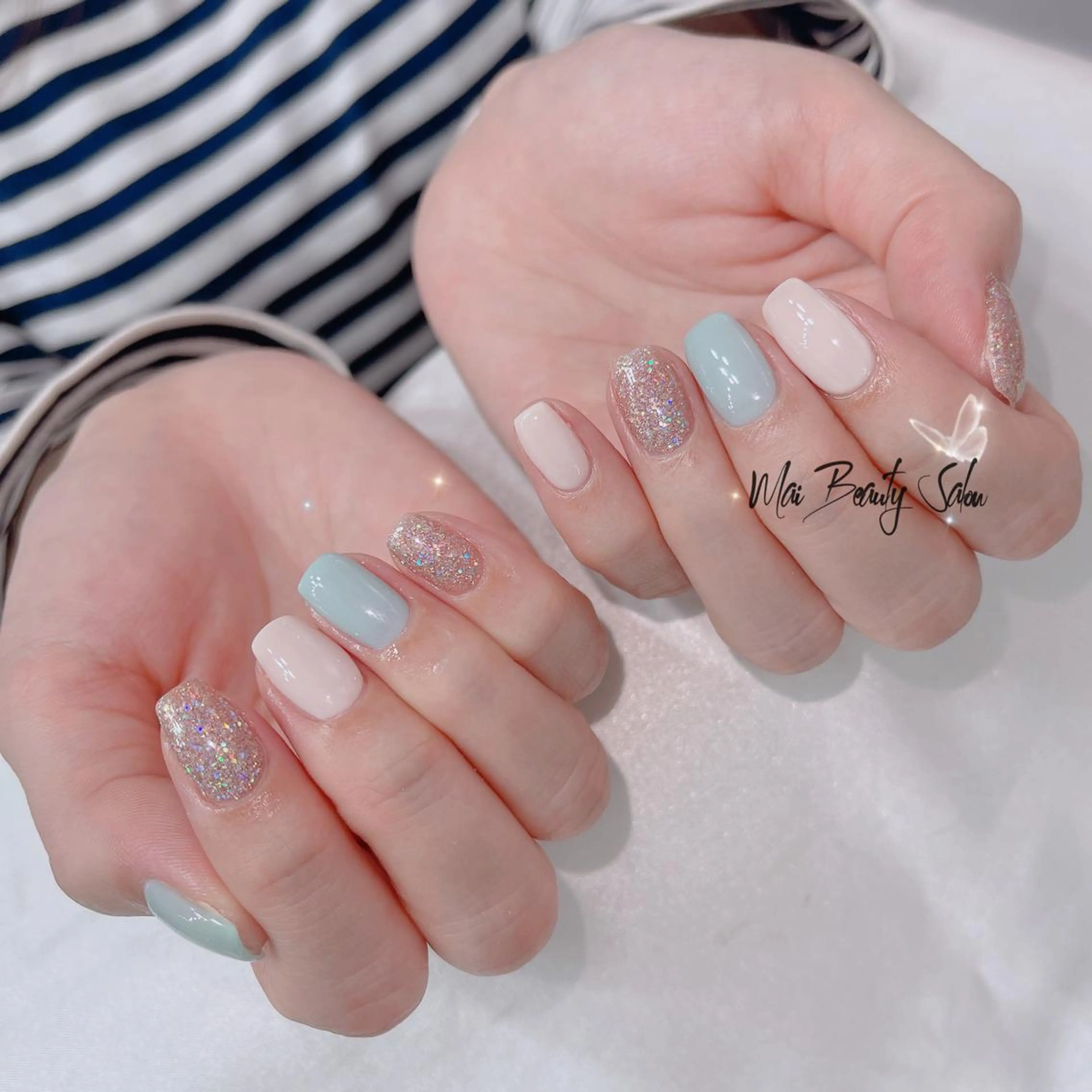 ネイル オーロラネイル チークネイル 長さ出し フラッシュネイル フットネイル MaiBeauty To  Toのネイルデザイン