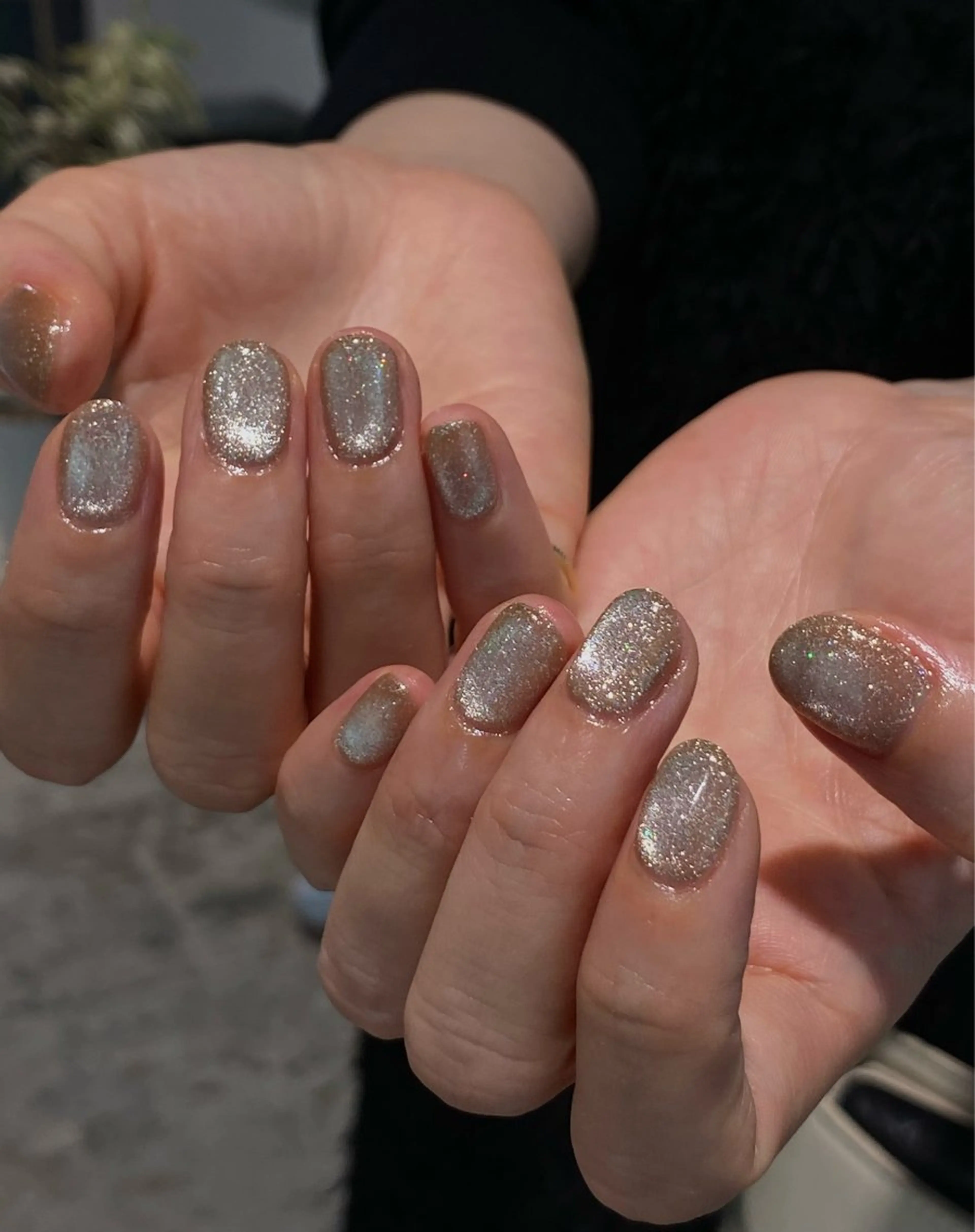 【hand】magnet one color オフなしの写真