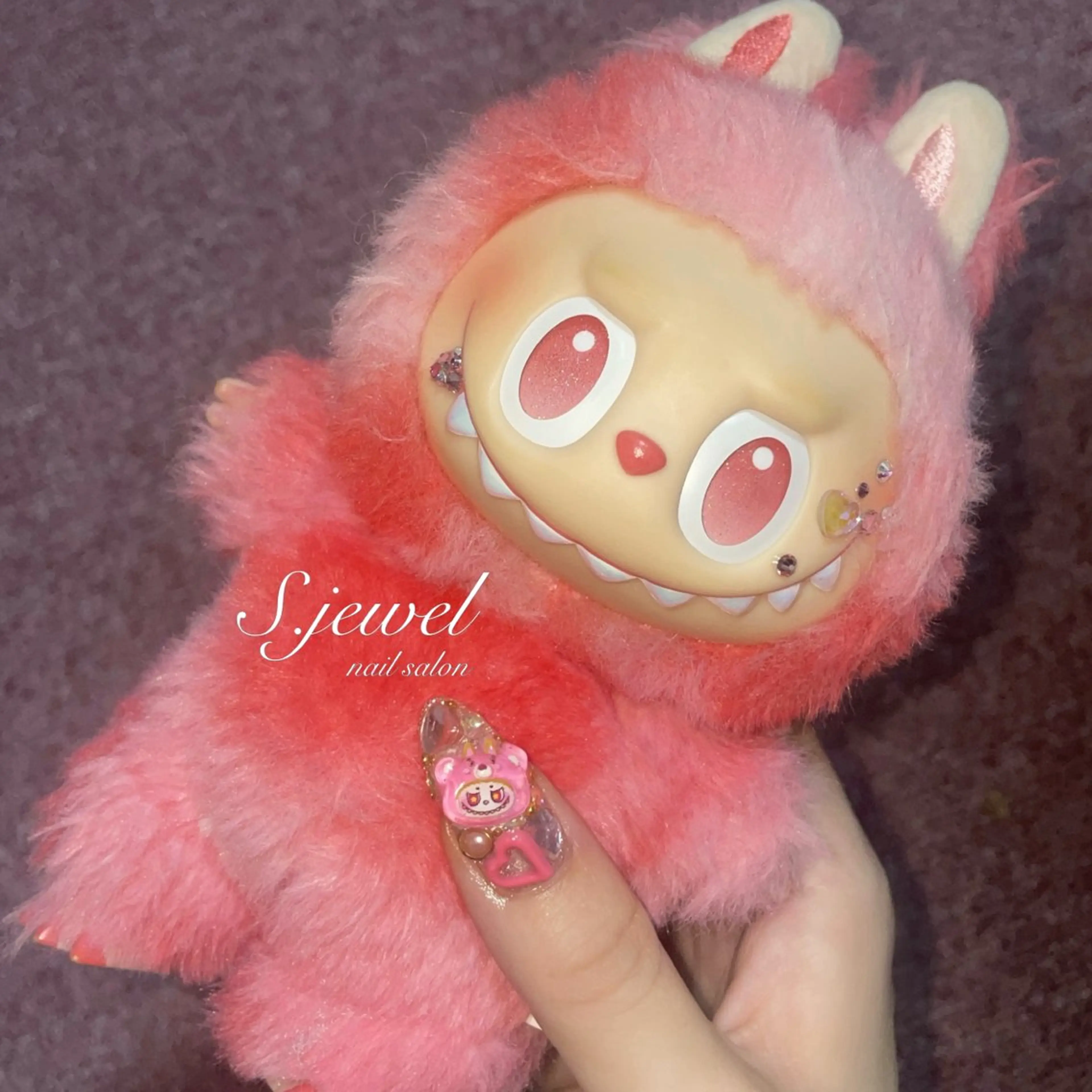 ネイル S♡JEWEL所属・S. JEWELのネイルデザイン