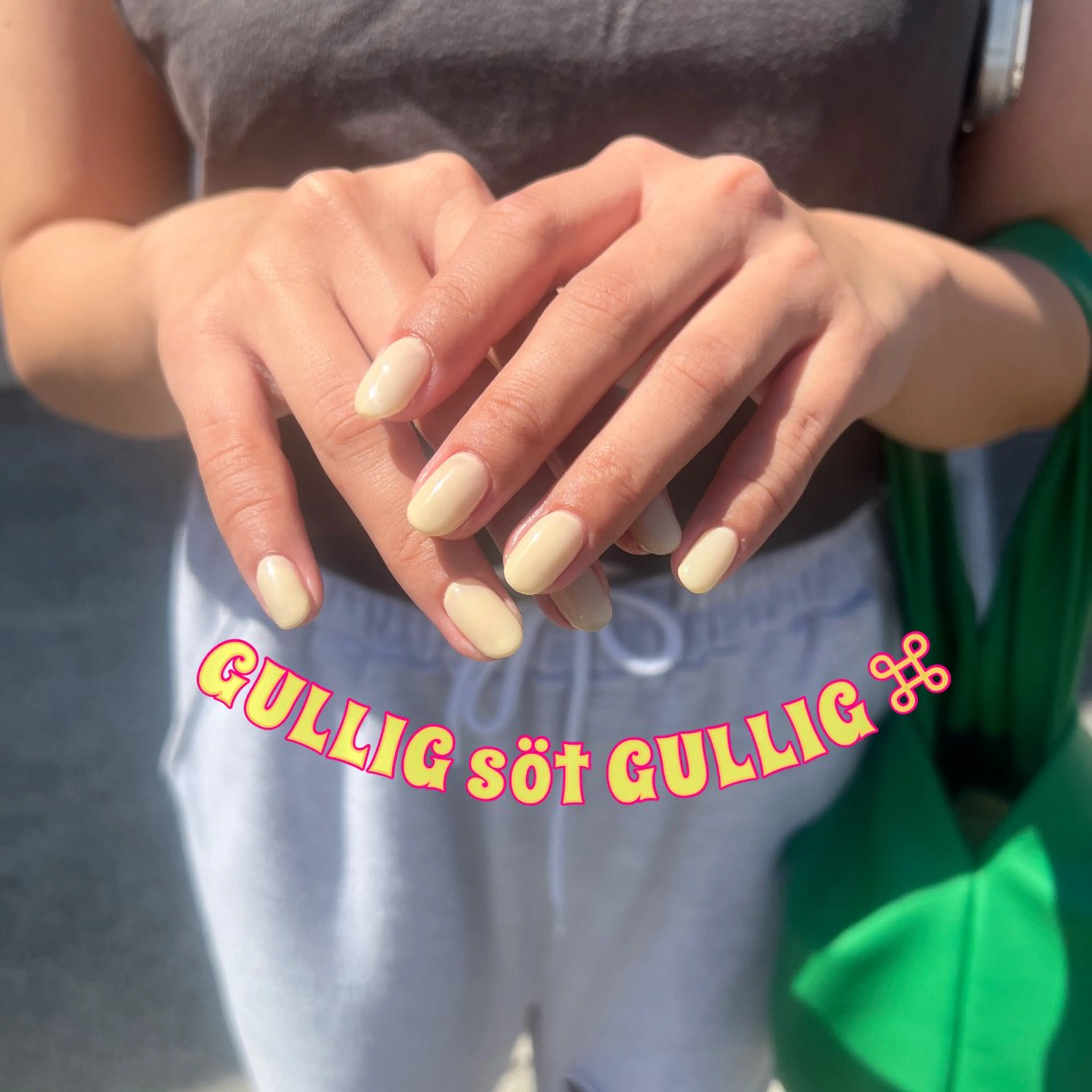 ネイル GULLIG söt GULLIGのネイルデザイン