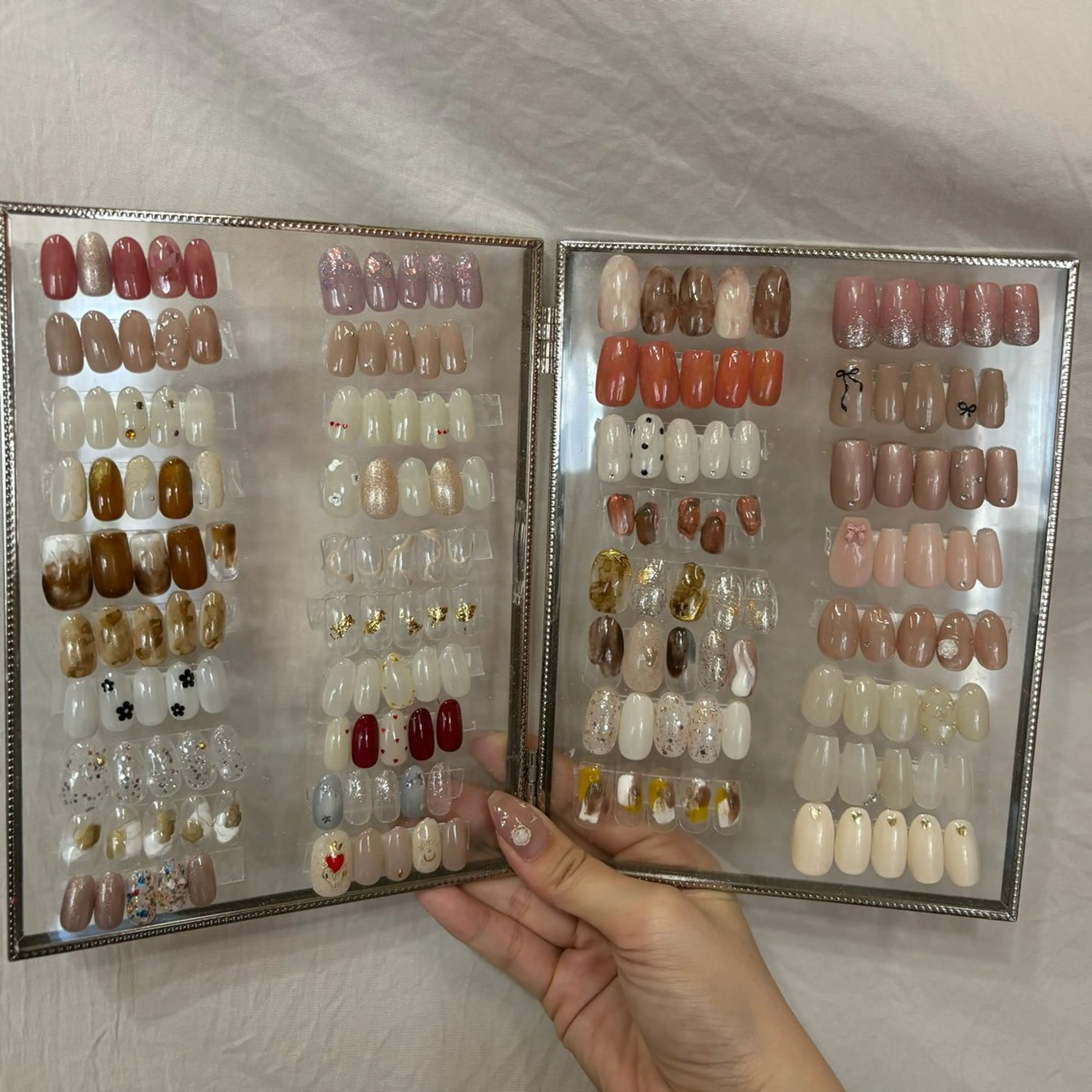 ネイル ハンドネイル Loêmy所属・Loémy airiのネイルデザイン