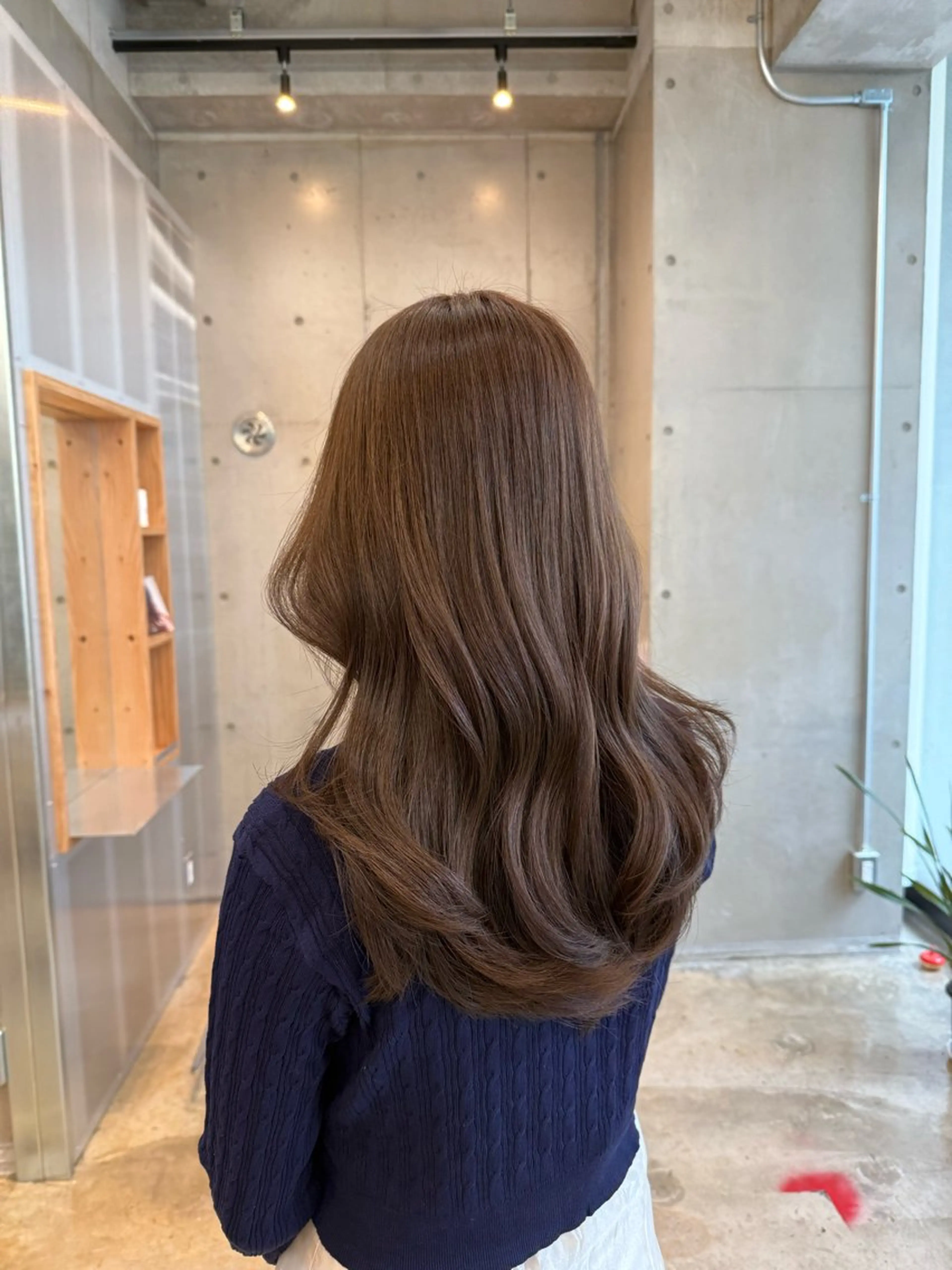 【ふと色を変えたくなる日は🌿】ケアカラー＋シャンプー＆ブロー付きの写真